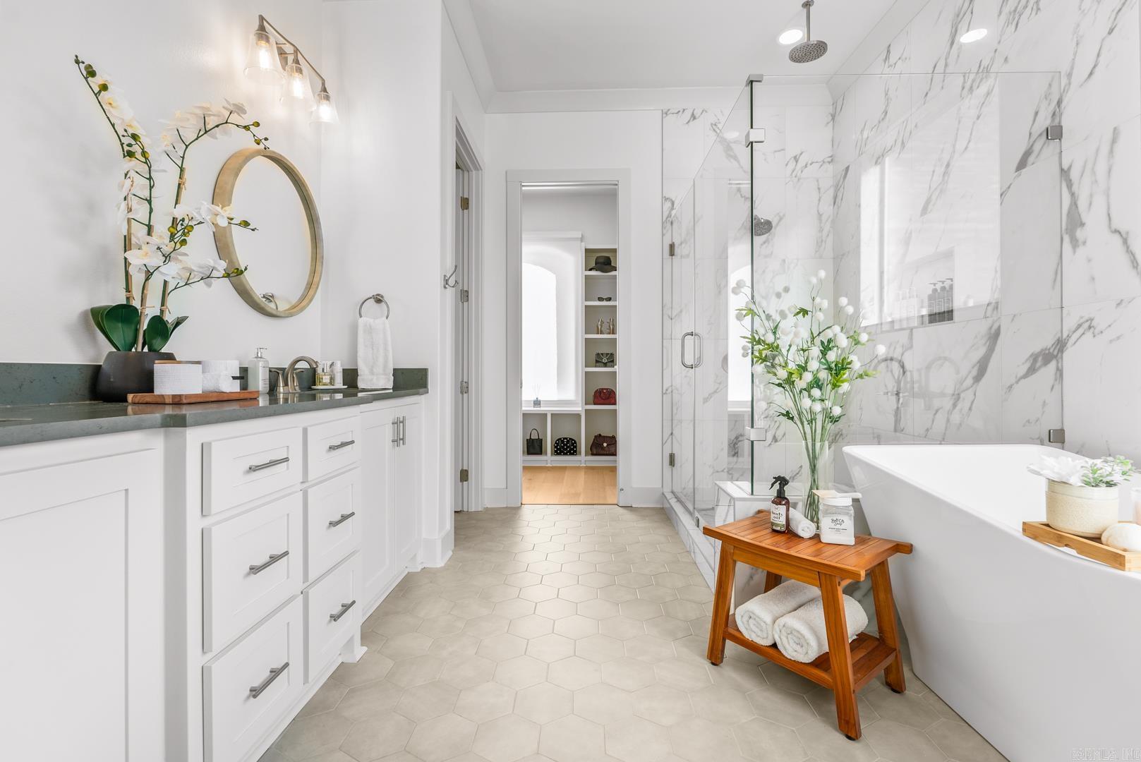 CHENAL VALLEY "FALSTONE COURT" - Residential