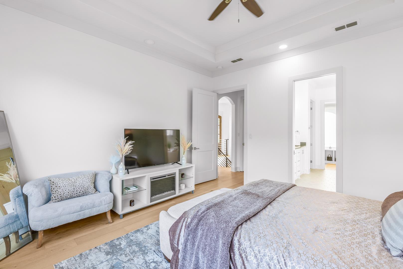 CHENAL VALLEY "FALSTONE COURT" - Residential