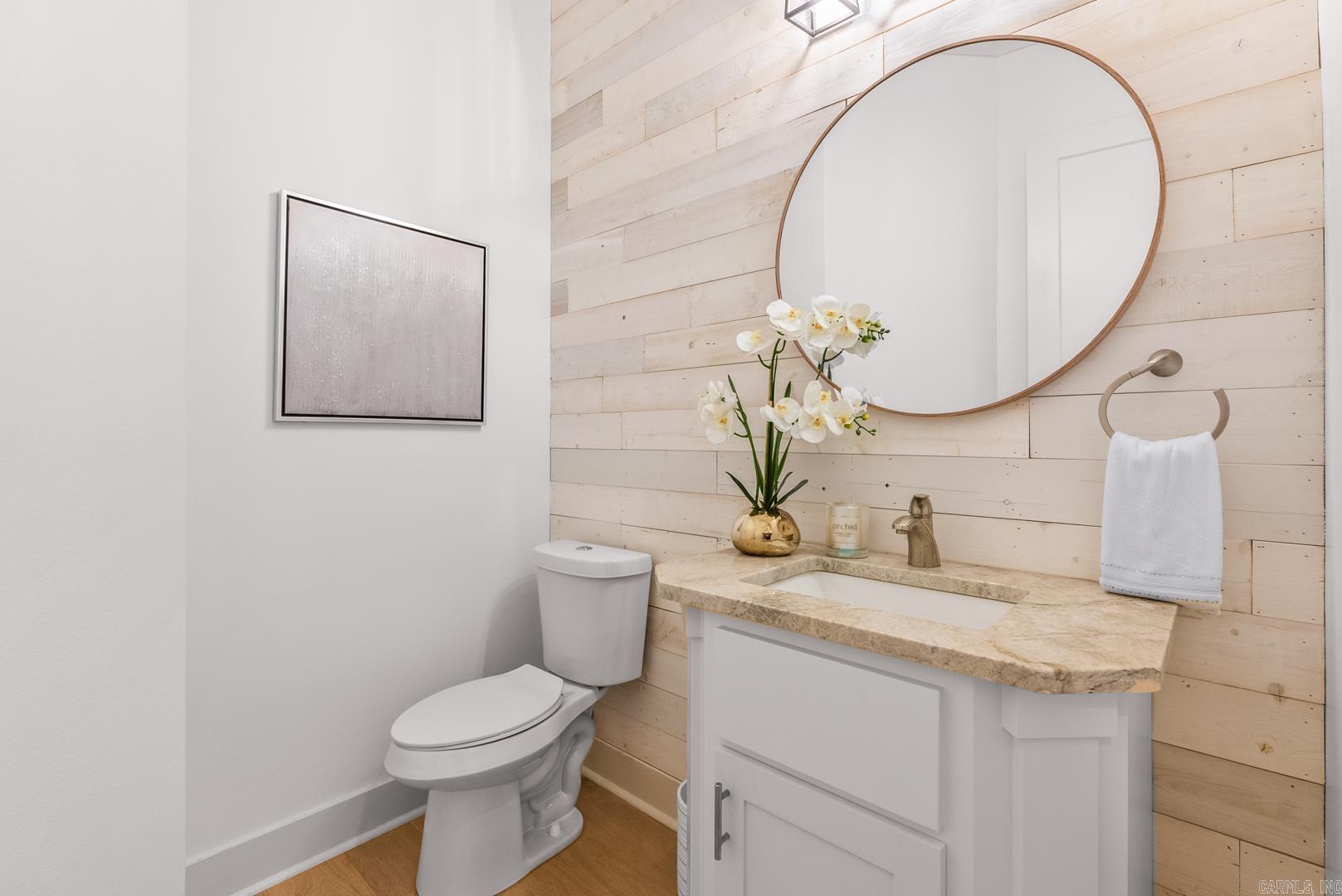 CHENAL VALLEY "FALSTONE COURT" - Residential