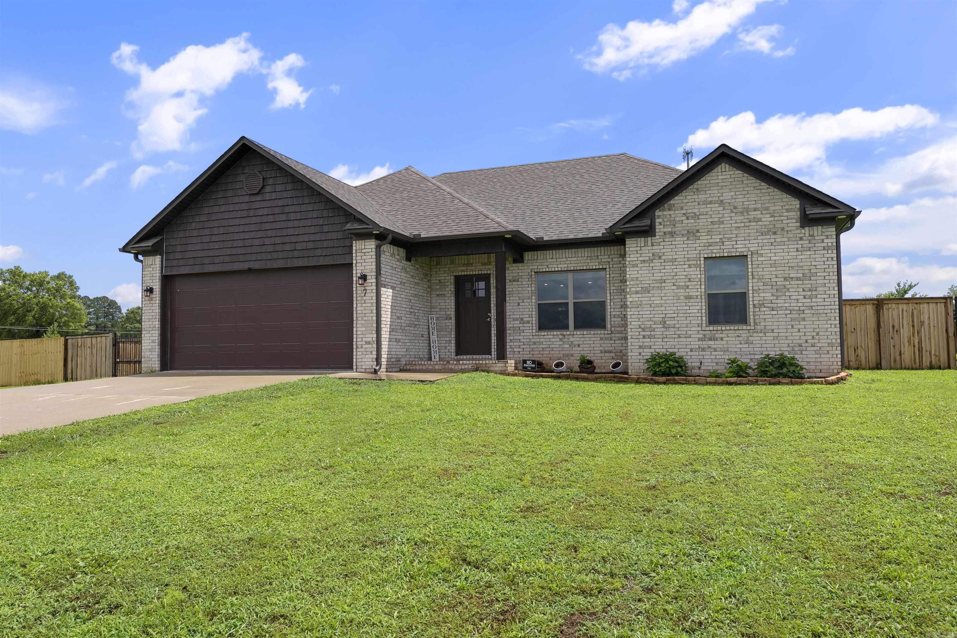 Roberts Place - Residential