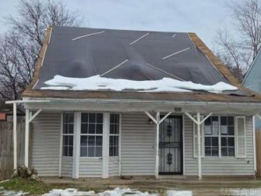 Sweet cottage style home on a corner lot. 3 bedrooms and 2 bathrooms with lofted ceilings in living area. Home needs new roof and other repairs. Fixer upper you have been searching for? RESERVE AUCTION PROPERTY- Property sold “AS-IS” without contingencies, repairs, warranties, guarantees or representation as to listing accuracy, property information, photo or other depiction included or described herein. Inspect before bidding.