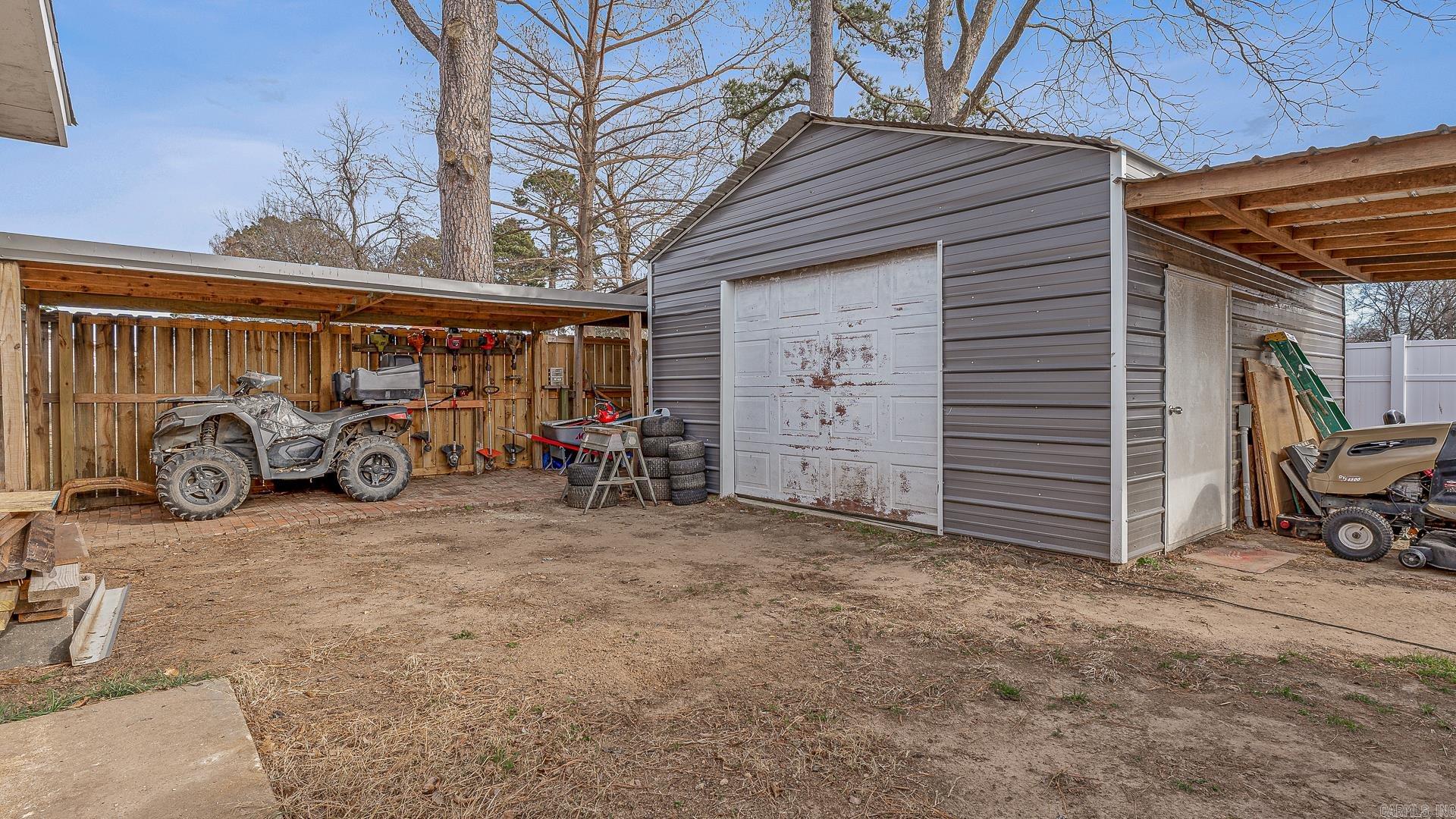 Metes & Bounds - Residential