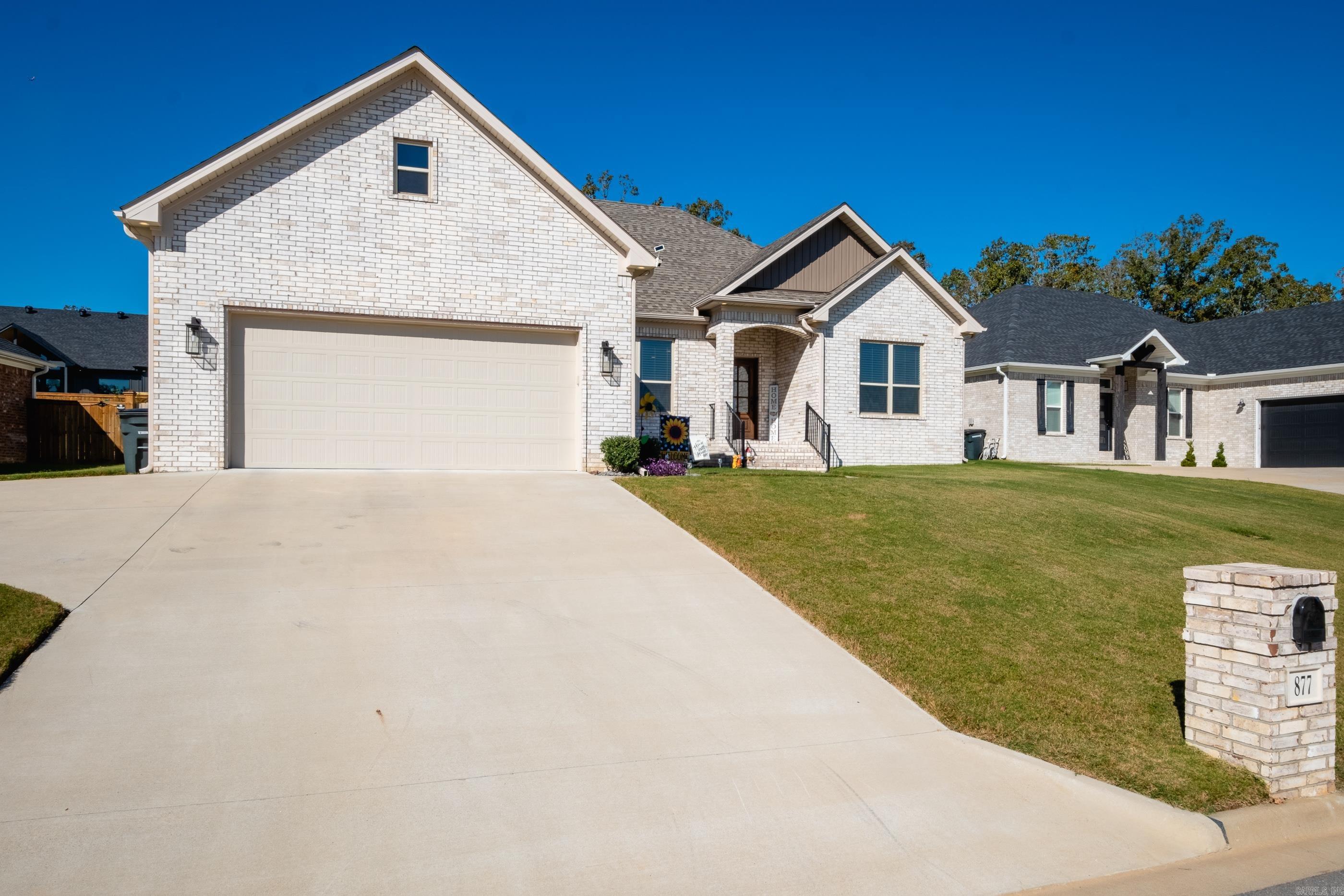 MILLERS GLENN - Residential