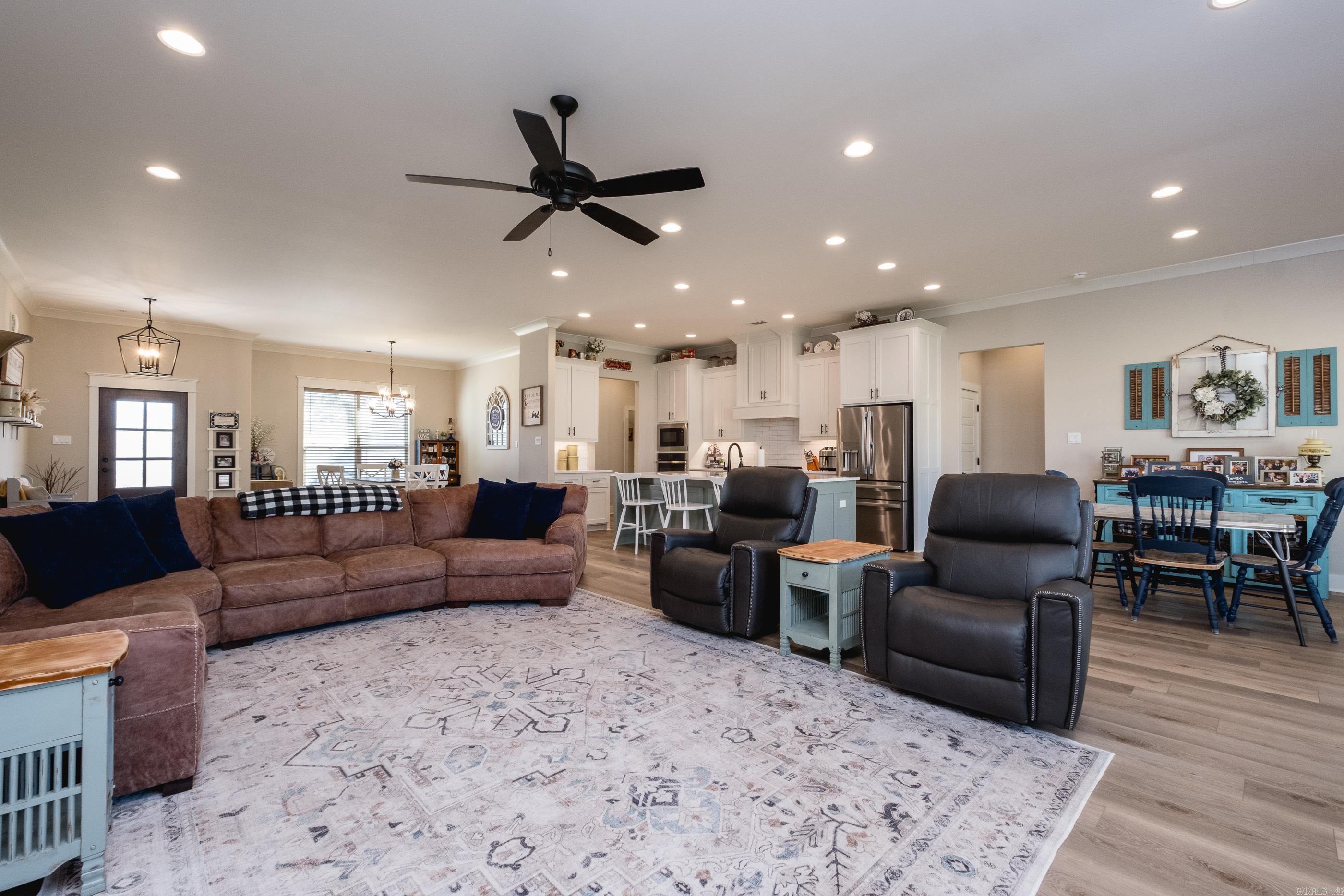 MILLERS GLENN - Residential