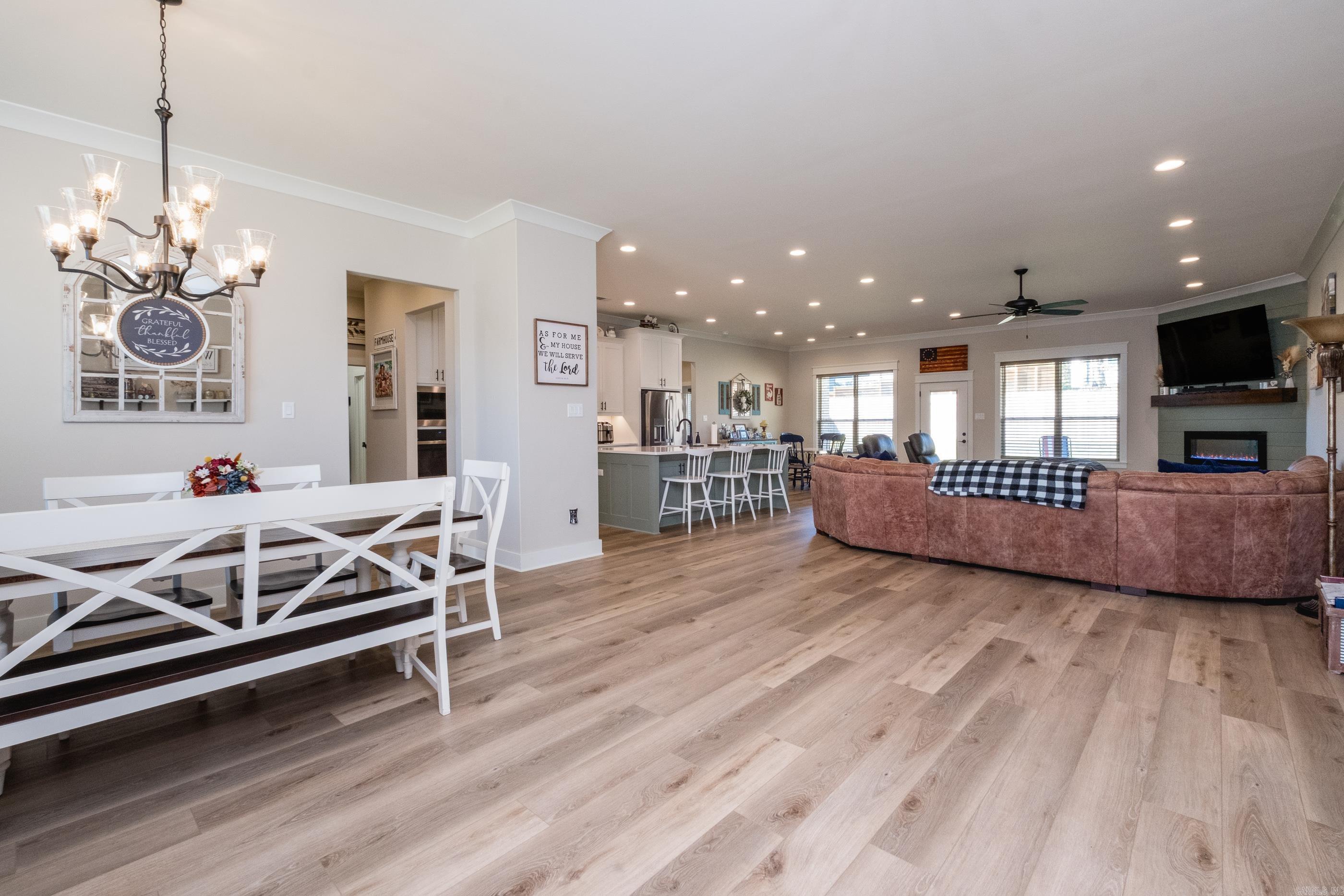 MILLERS GLENN - Residential