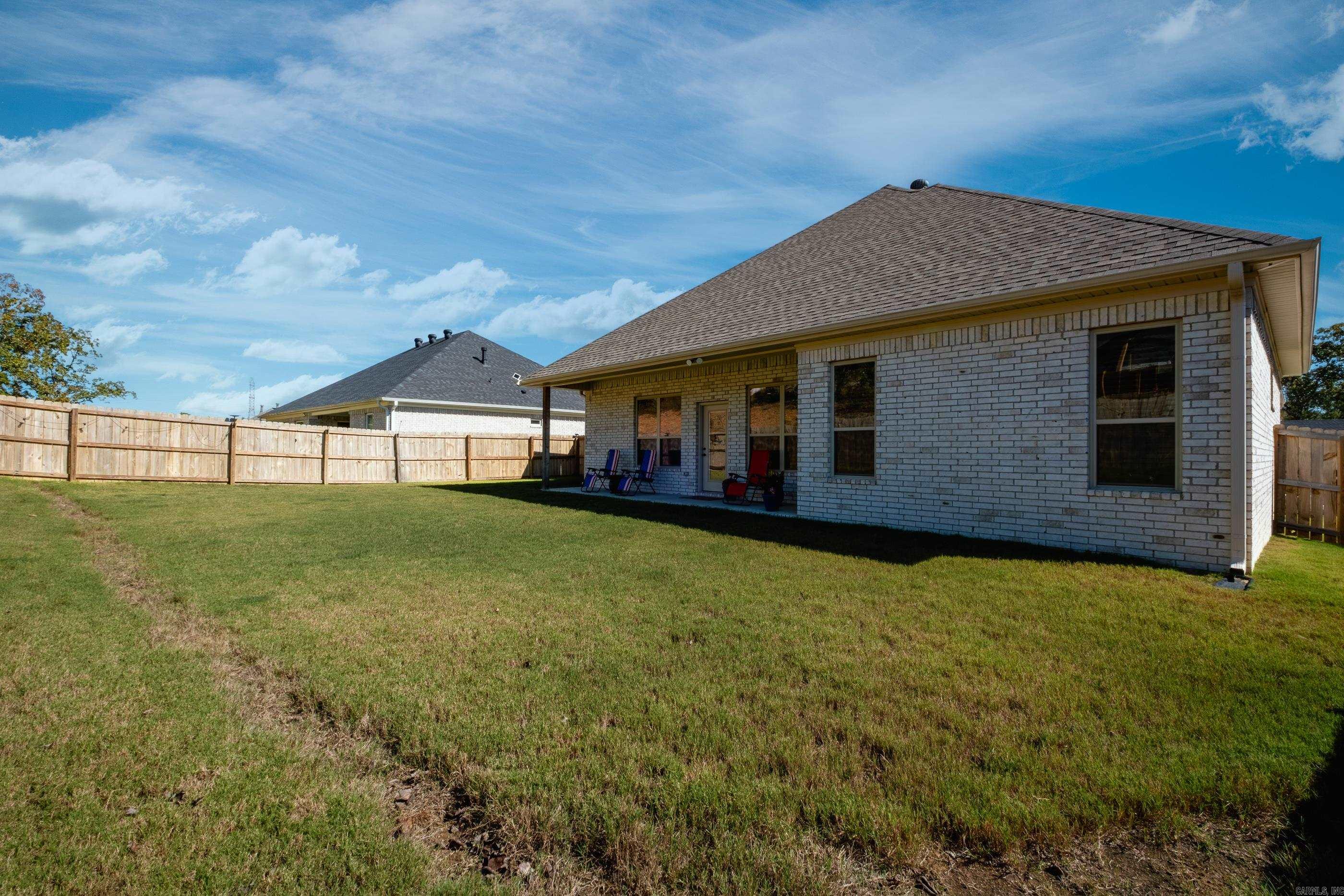 MILLERS GLENN - Residential