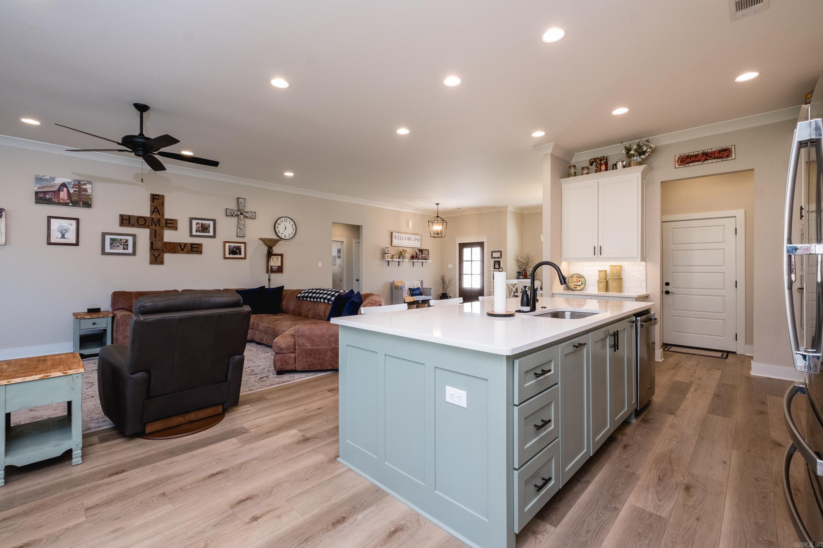 MILLERS GLENN - Residential
