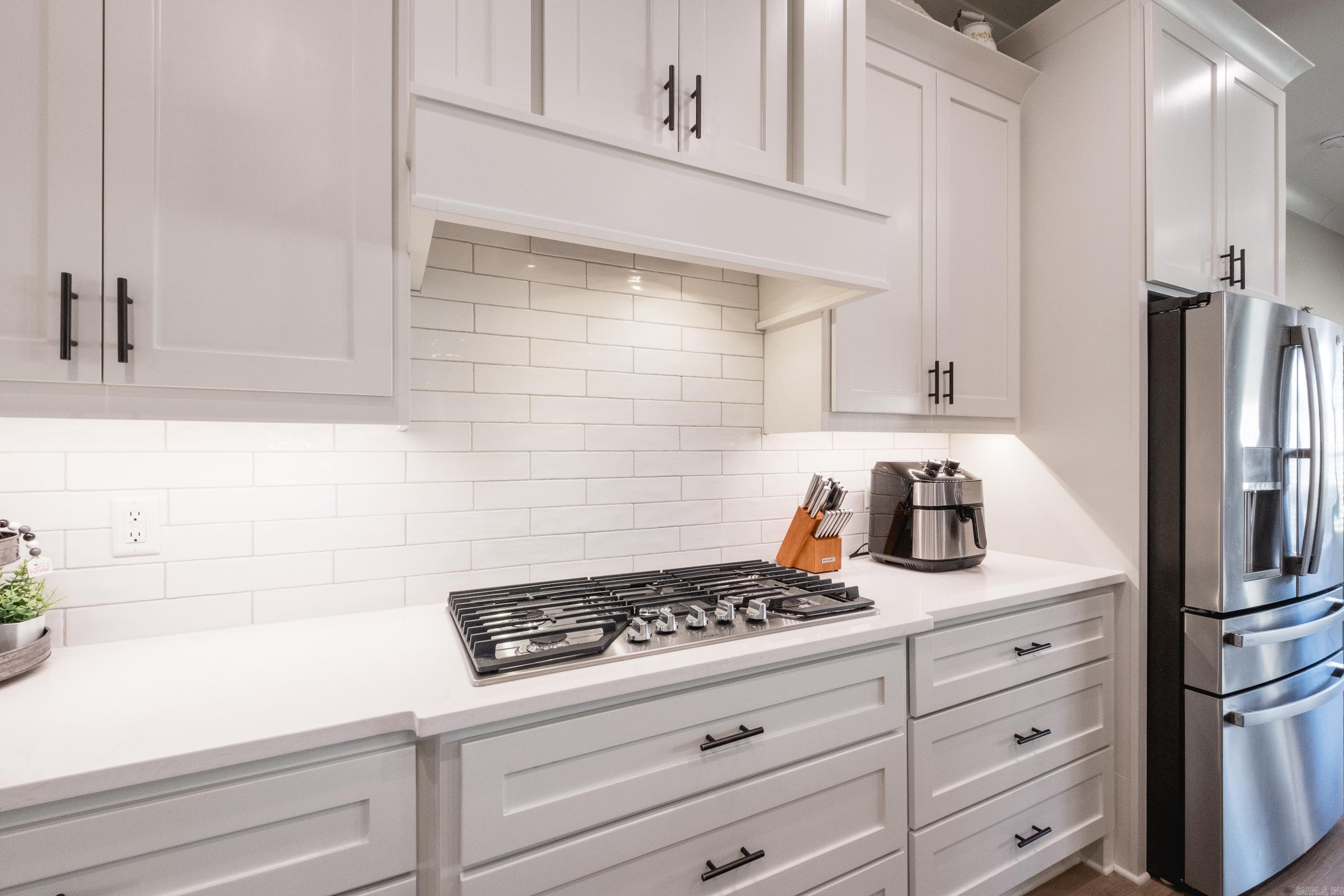 MILLERS GLENN - Residential