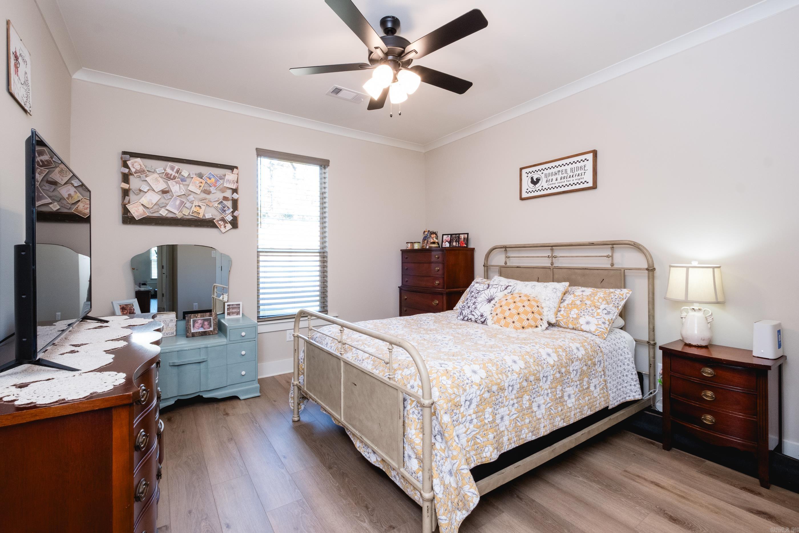 MILLERS GLENN - Residential