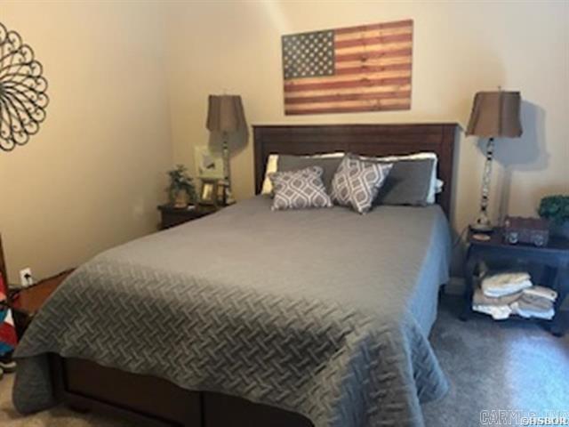 Lakeshore Oaks - Residential