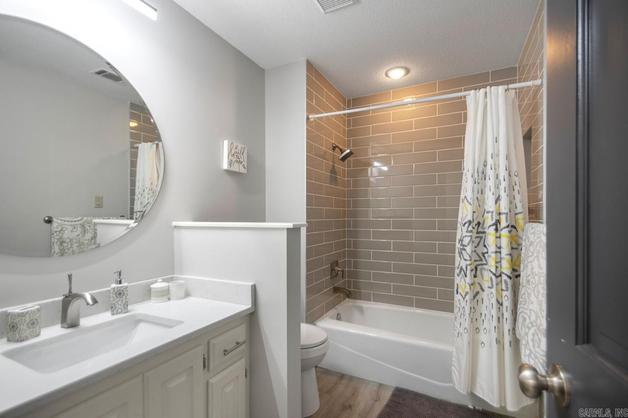 OTTER CREEK COMMUNITY - Residential