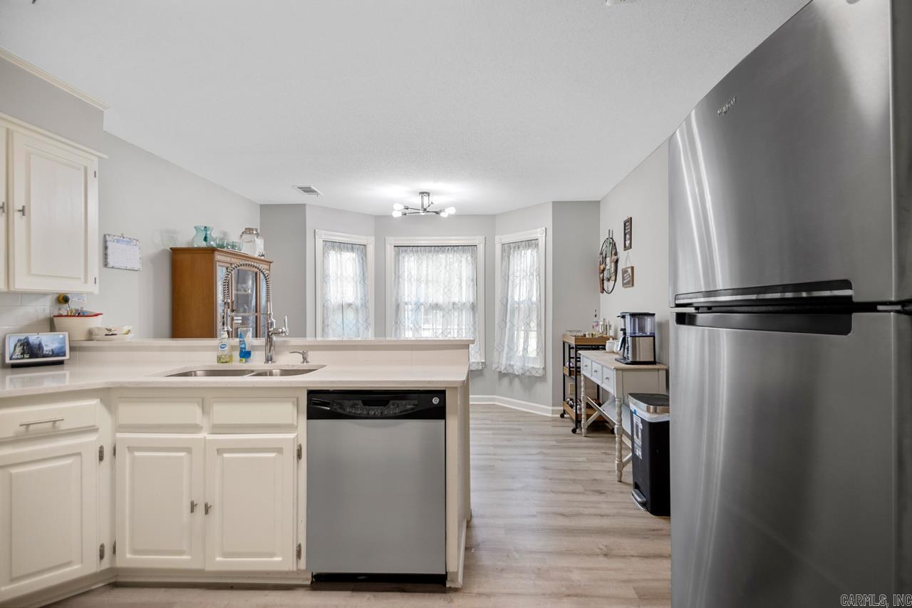 OTTER CREEK COMMUNITY - Residential