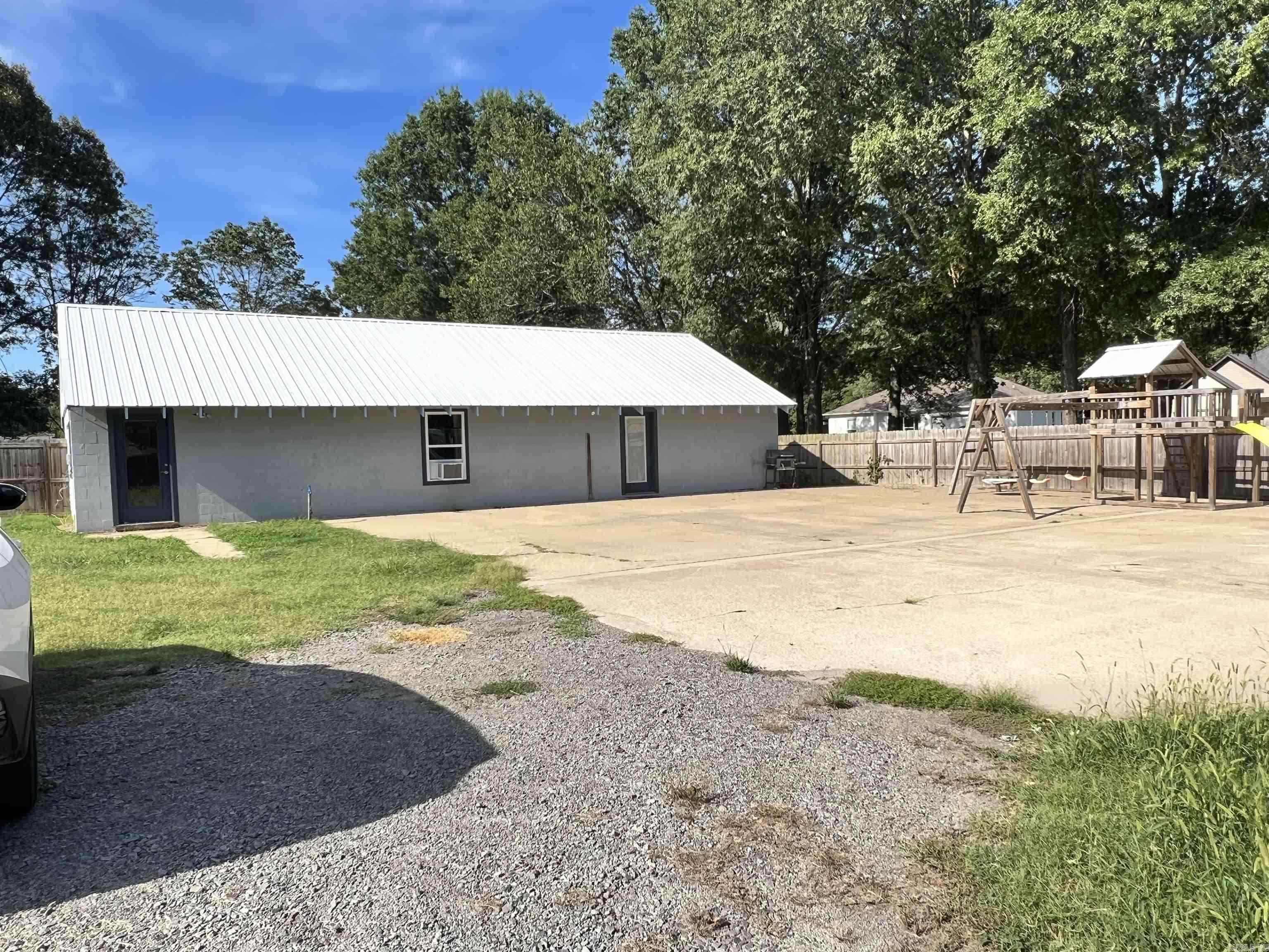 HONOR'S PLACE - Residential