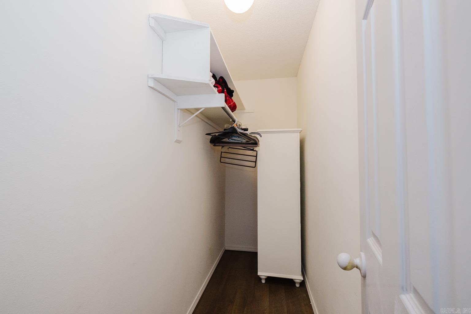 IMAGE OAKS - Residential