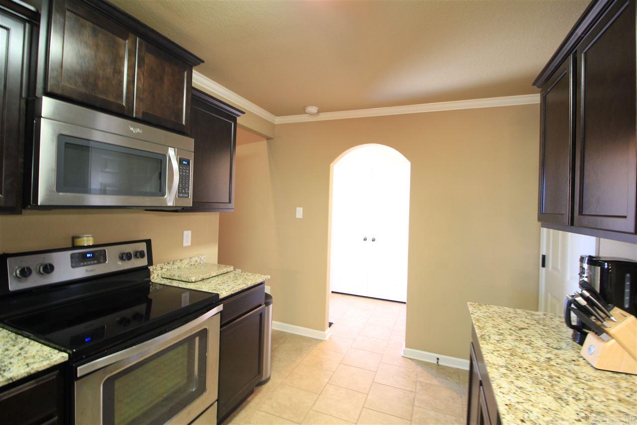 EMERALD MOUNTAIN - Residential