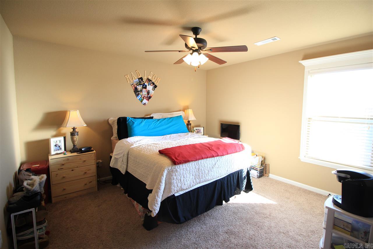 EMERALD MOUNTAIN - Residential