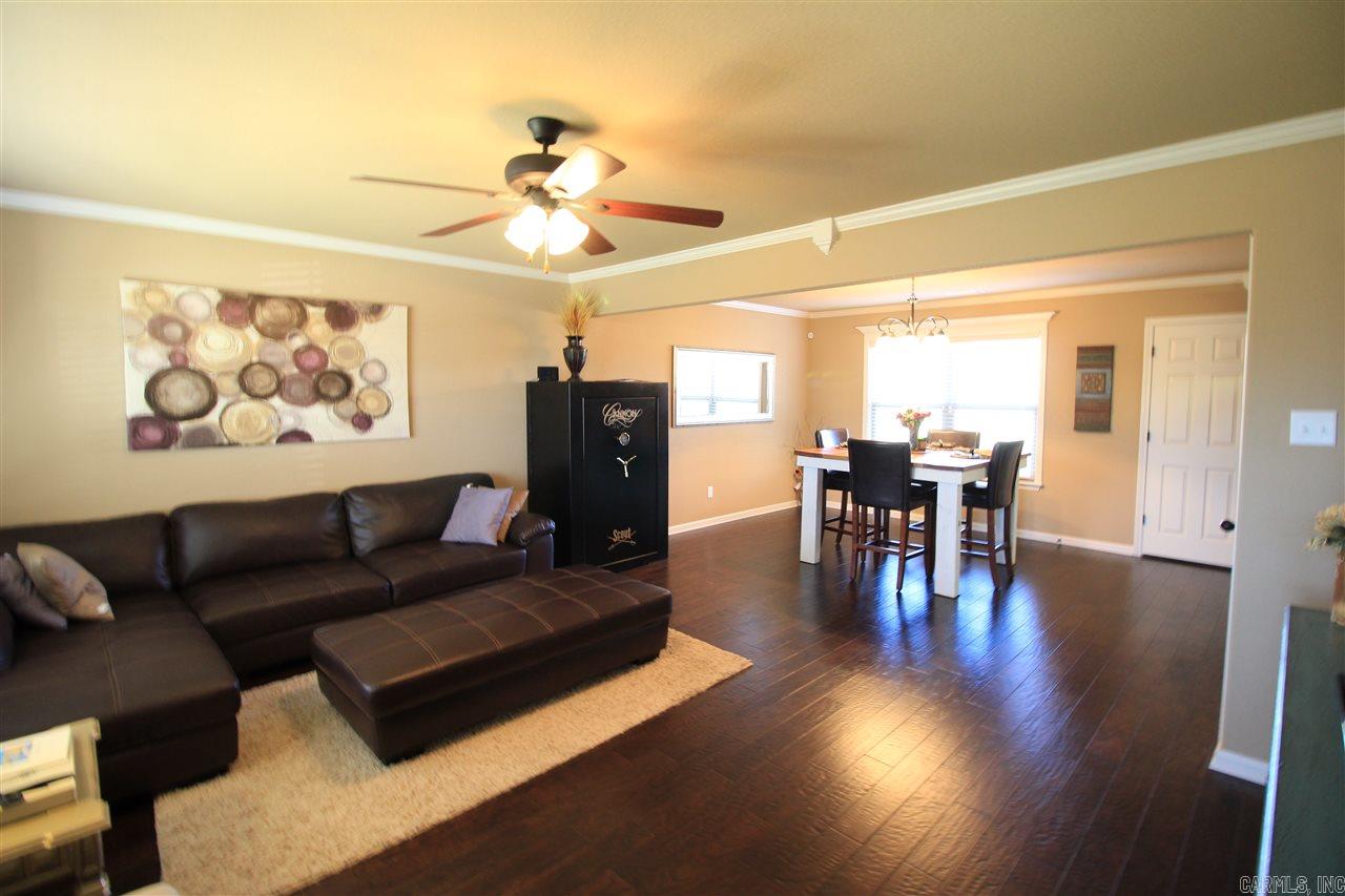 EMERALD MOUNTAIN - Residential