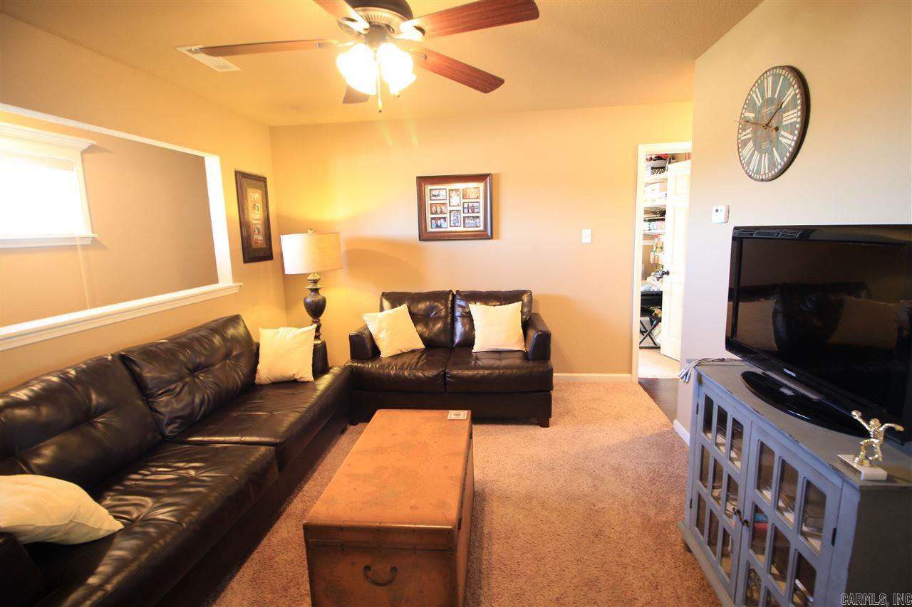 EMERALD MOUNTAIN - Residential