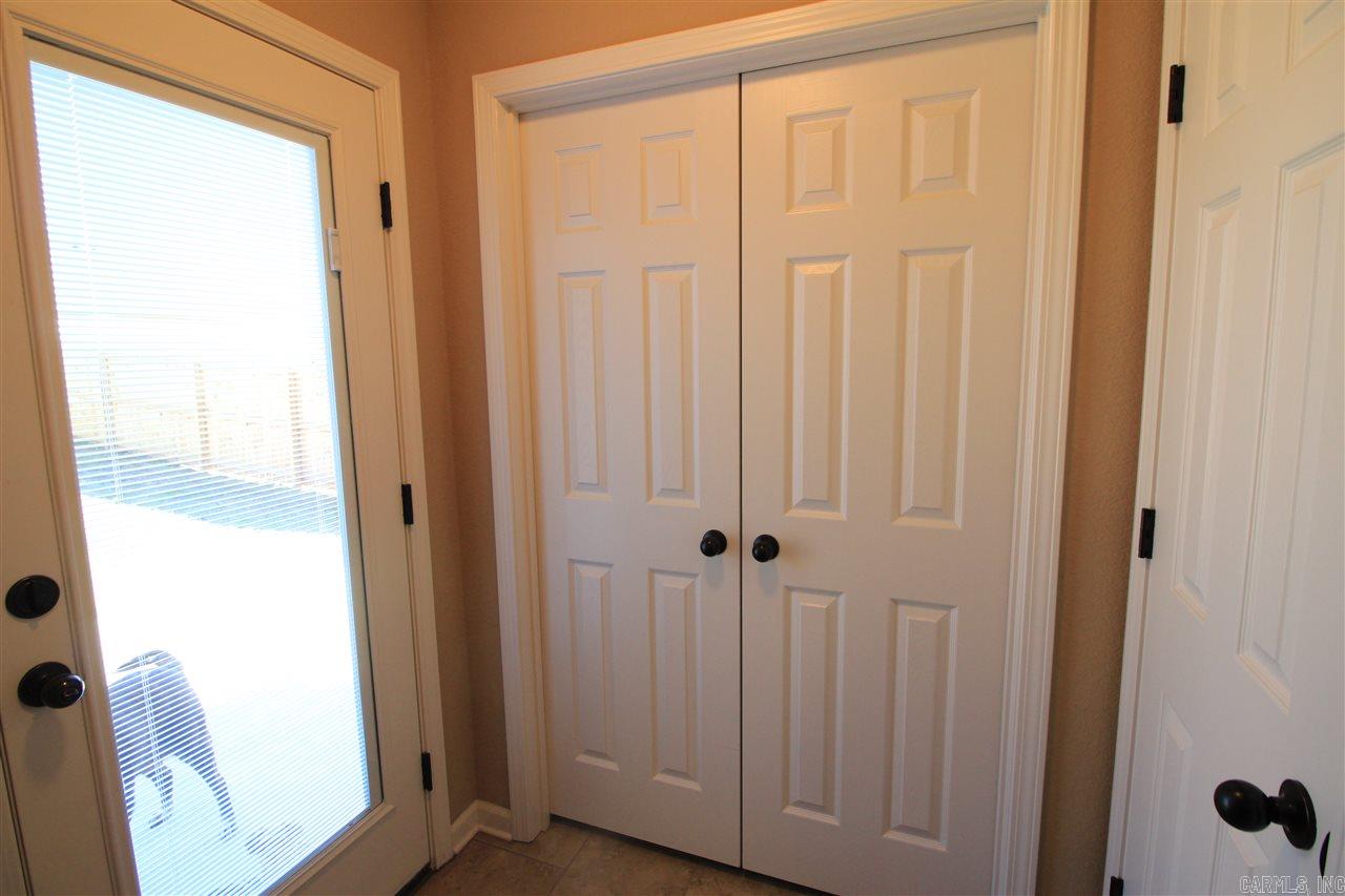 EMERALD MOUNTAIN - Residential