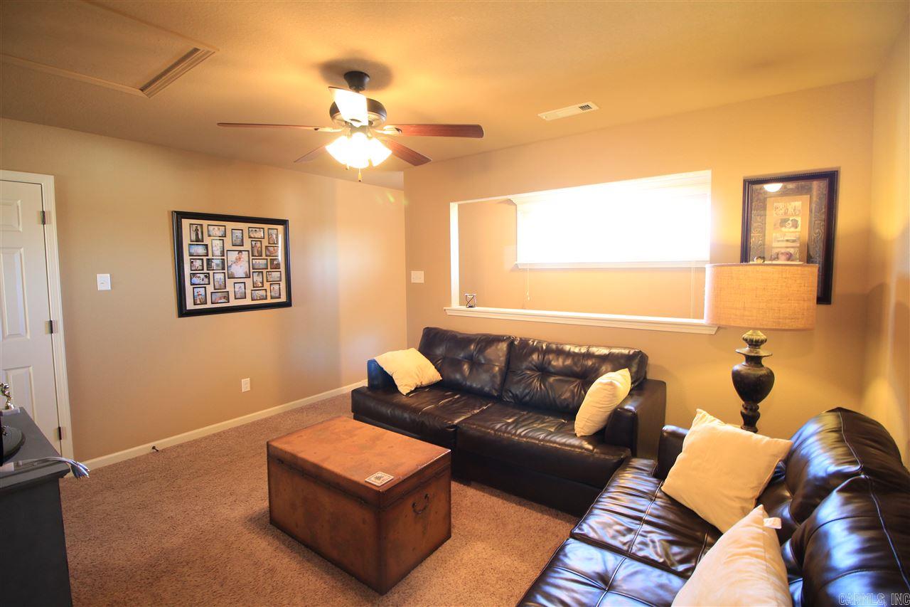 EMERALD MOUNTAIN - Residential