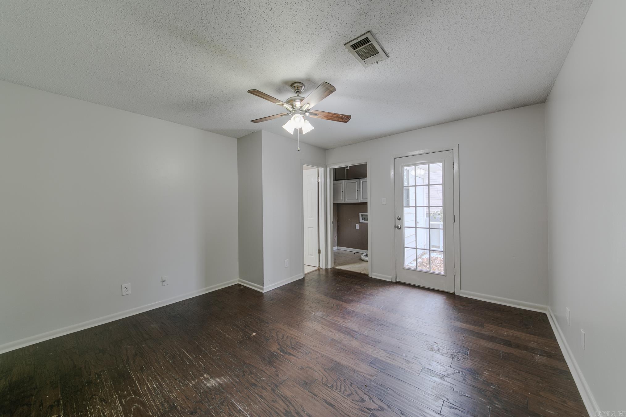 Shady Oaks - Residential Lease