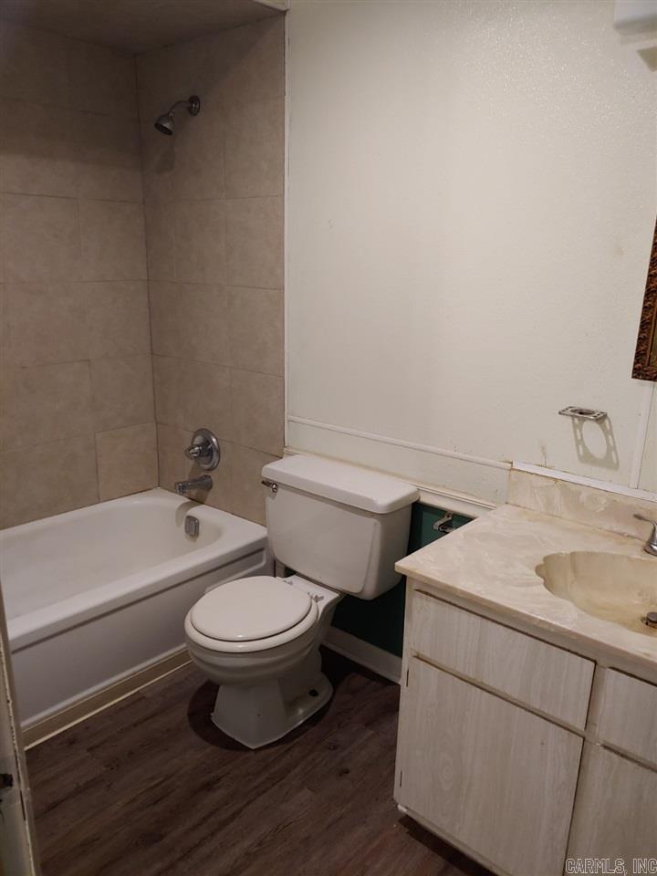 Mann Terrace - Residential Lease