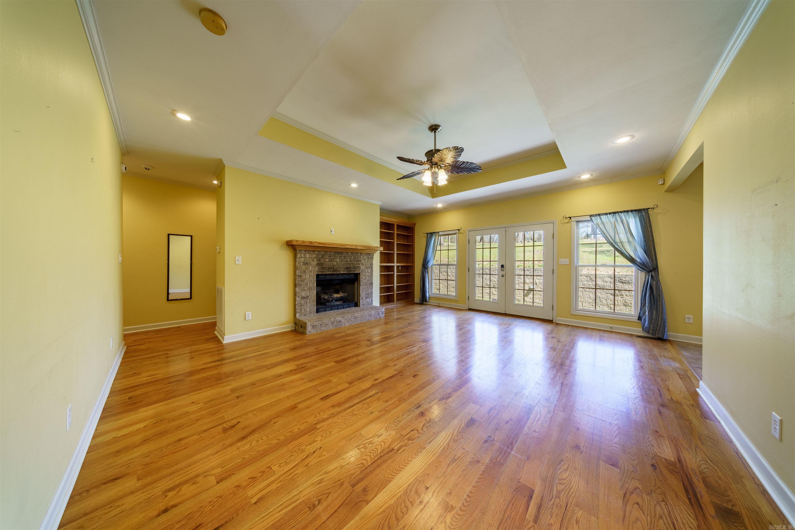 WOLFORD - Residential