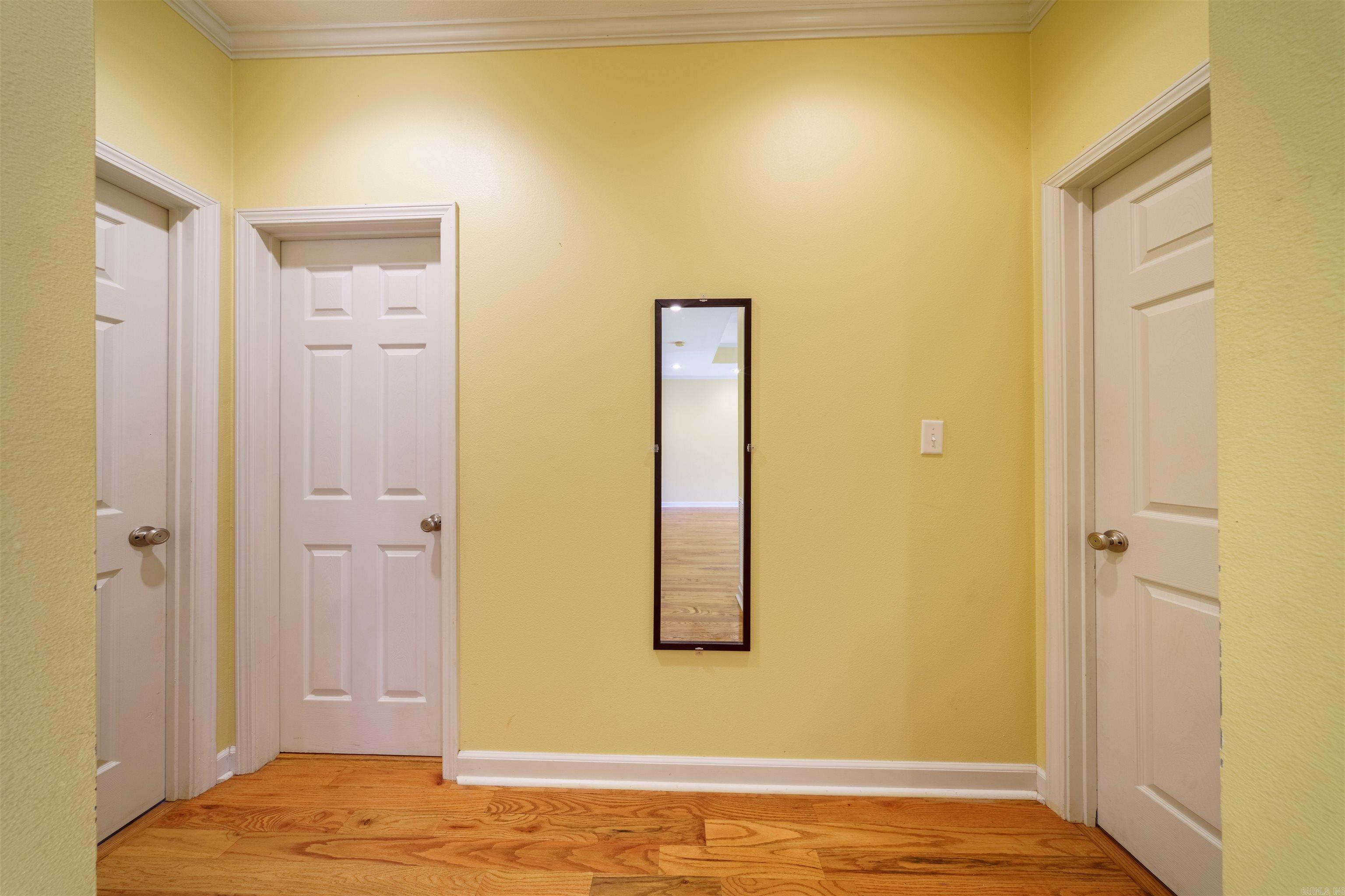 WOLFORD - Residential