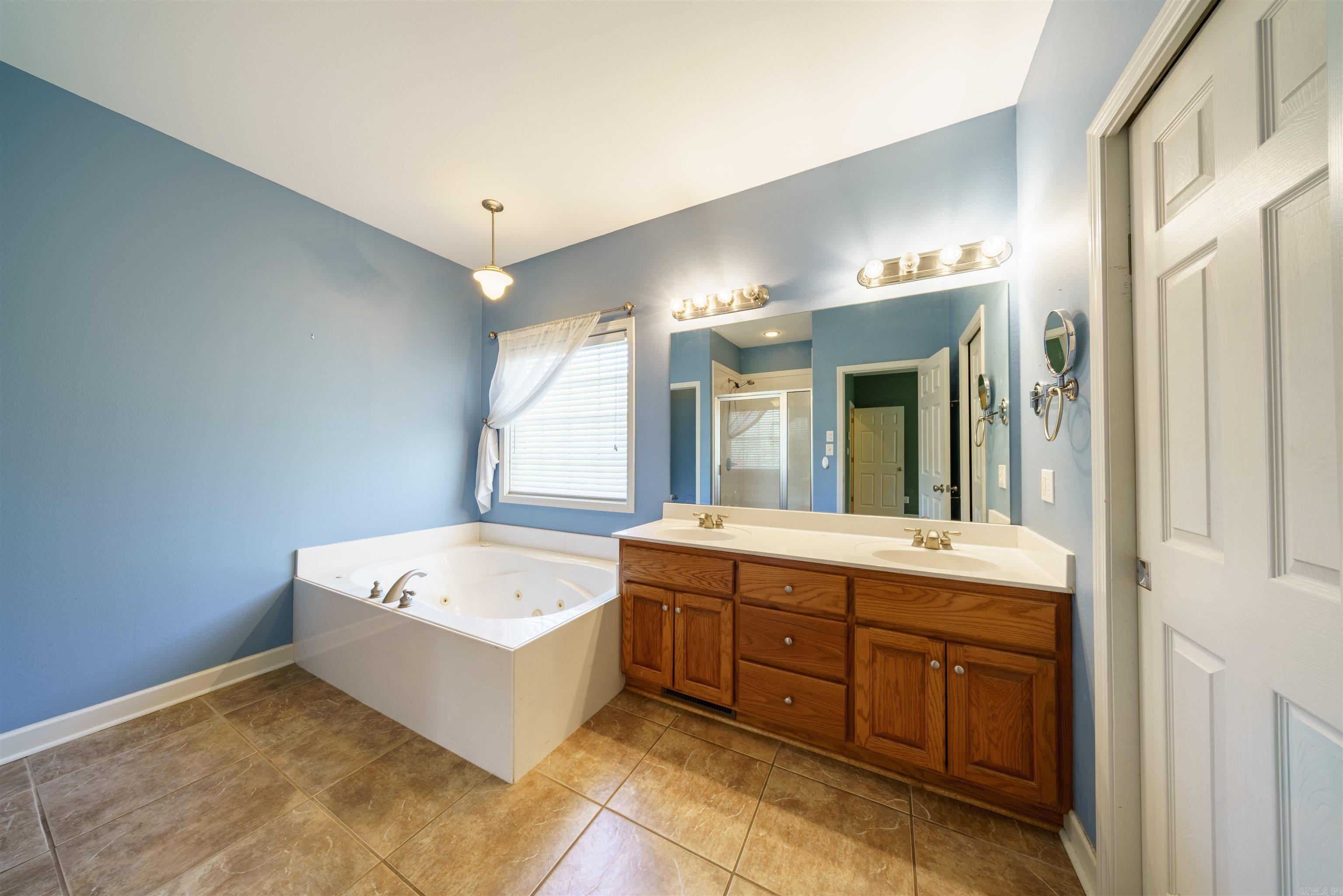 WOLFORD - Residential