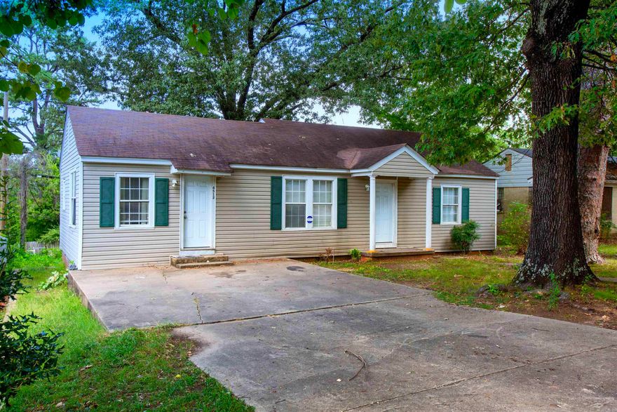 A good deal for a savvy investor with this 3 bedroom home. Located close to UALR, UAMS and VA Hospitals it's ideal to begin your investment portfolio. Currently tenant occupied on a lease until 03-31-2026. Rent is $995.00 per month. Lease expires 03-31-2026. All showings by appointment only on Monday-Friday 8:30-4:30 with a 24-hour notice. No Seller Property Disclosure available. Other properties available: 3709 W. 12, 4101 W. 13th, 2123 Bragg St., 2703 Madison, 4020 Malloy, 9108 Tedburn and 8920 W. 37th. Agents check remarks.