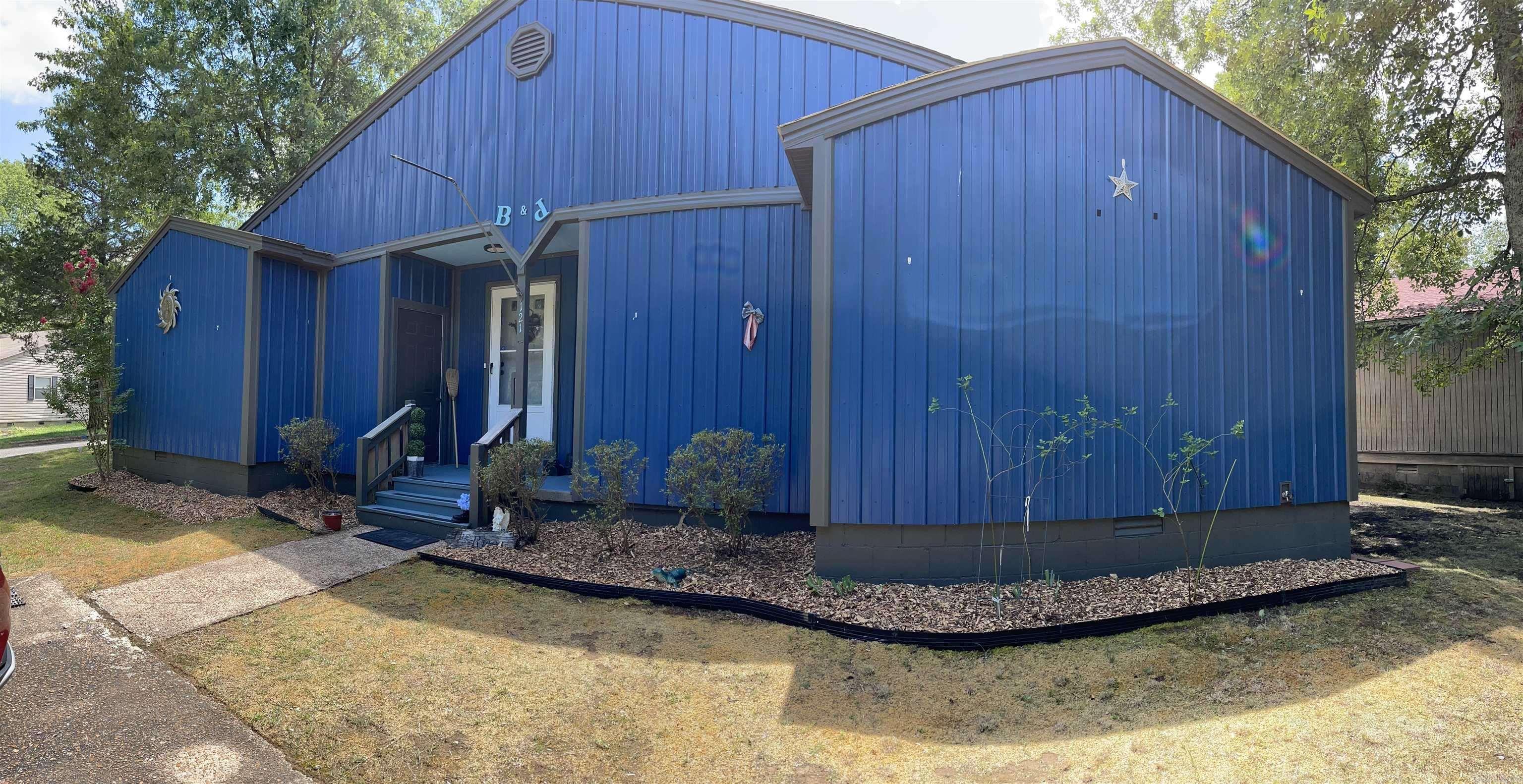 SHADOW RIDGE VILLAS - Residential