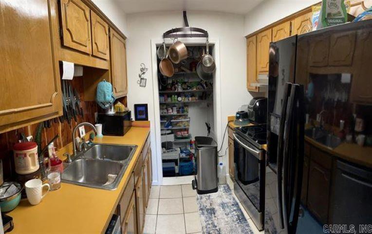 SHADOW RIDGE VILLAS - Residential