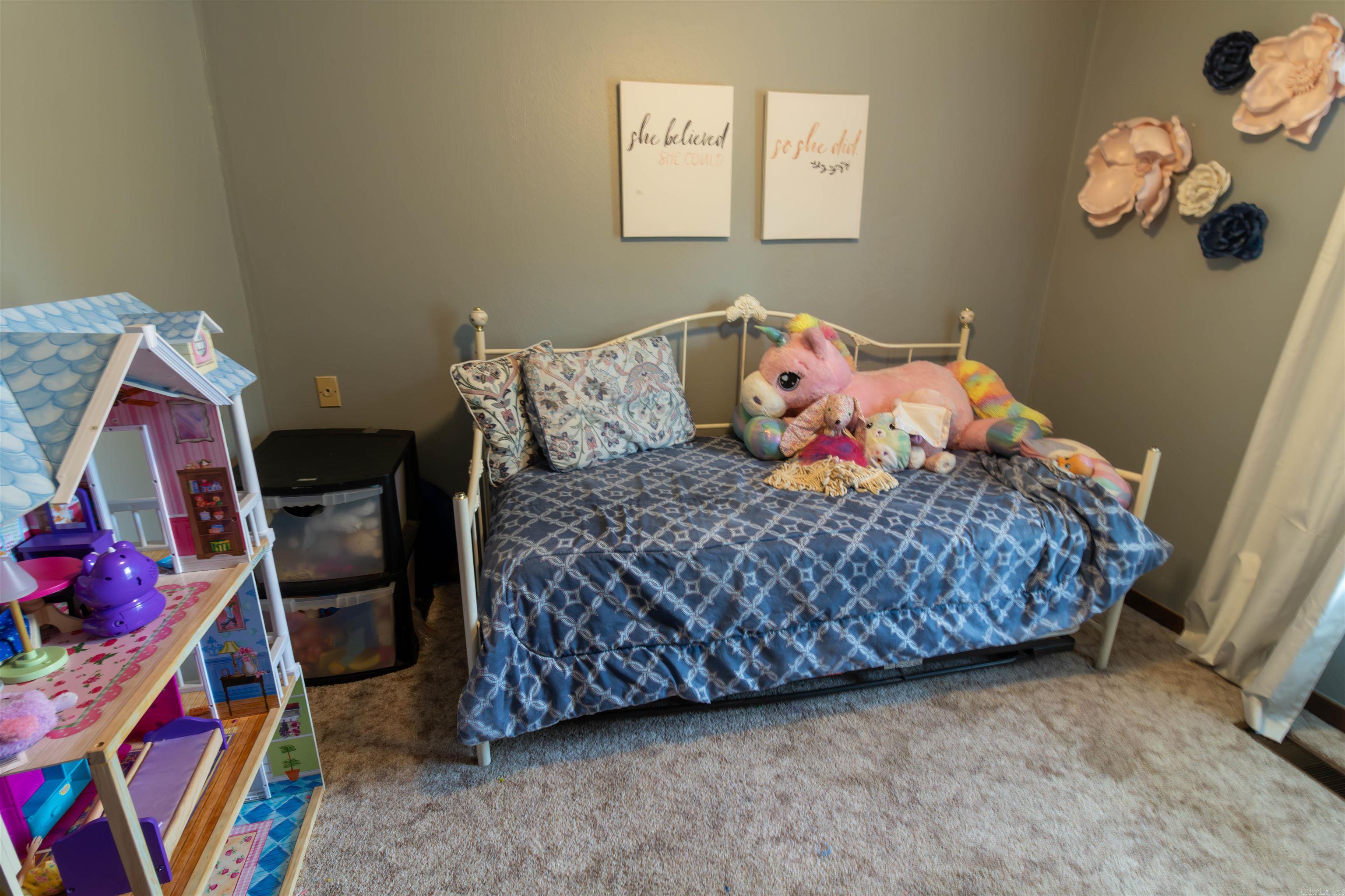 Oak Ridge - Residential