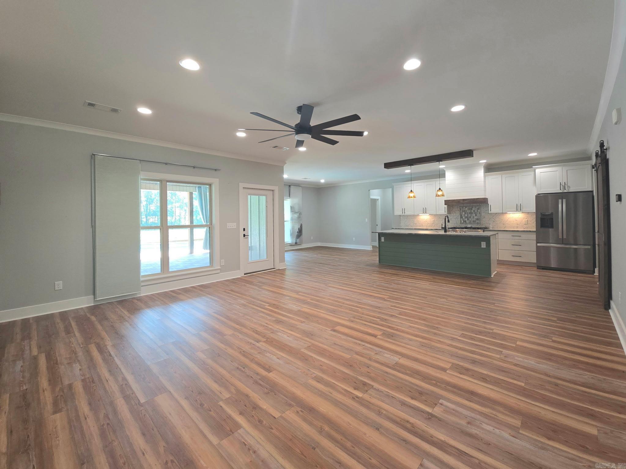 THE WATERS ON TIMBERLAKE - Residential