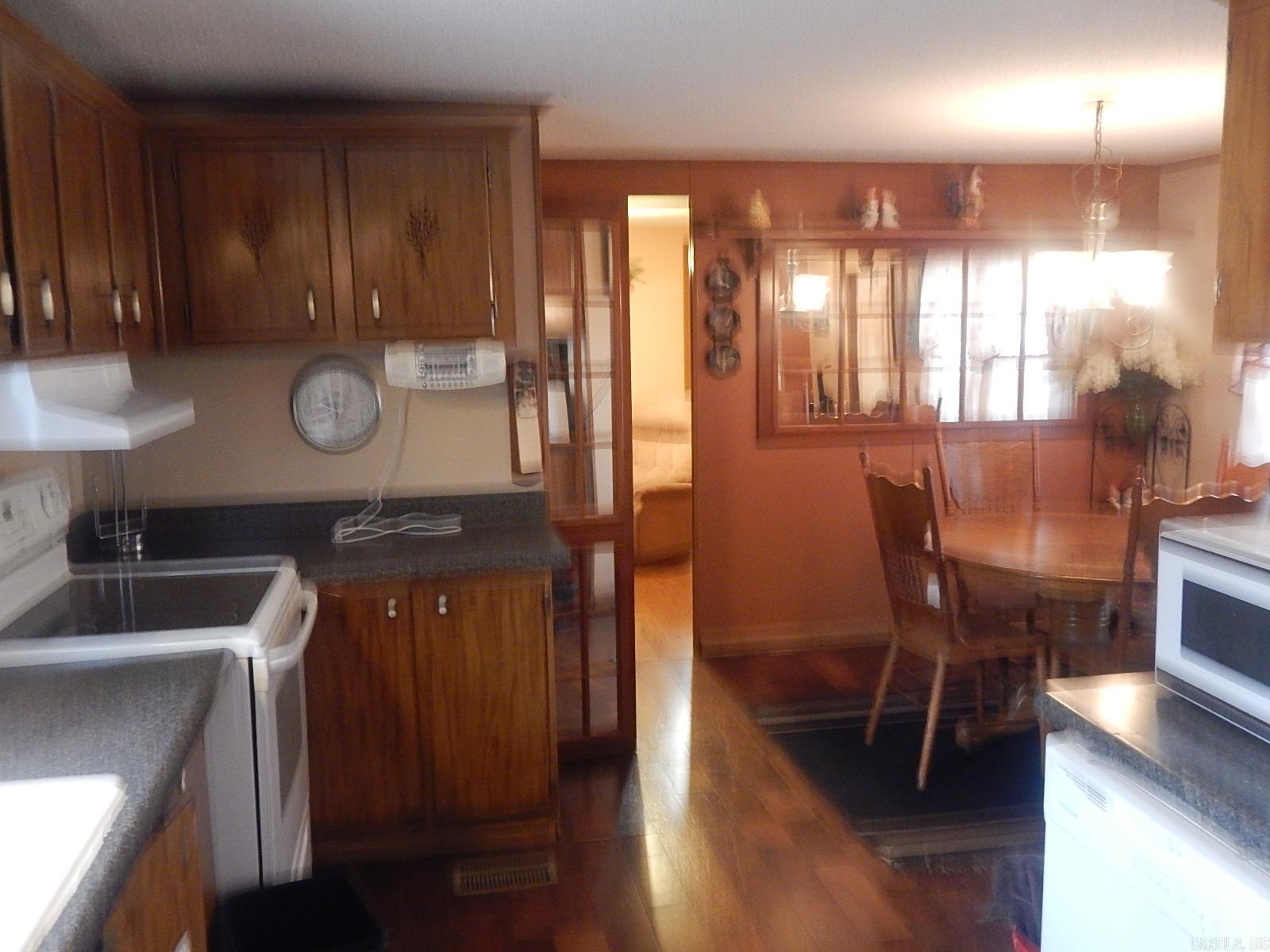 PRAIRIE HEIGHTS - Residential