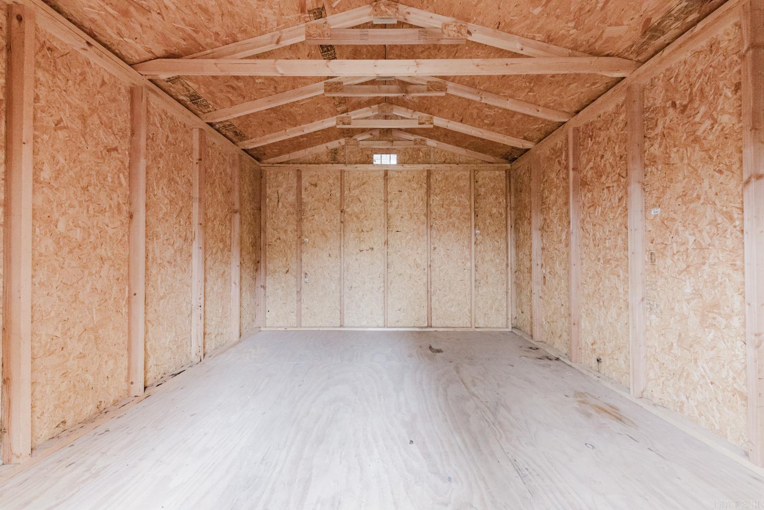 NORTHRIDGE - Residential