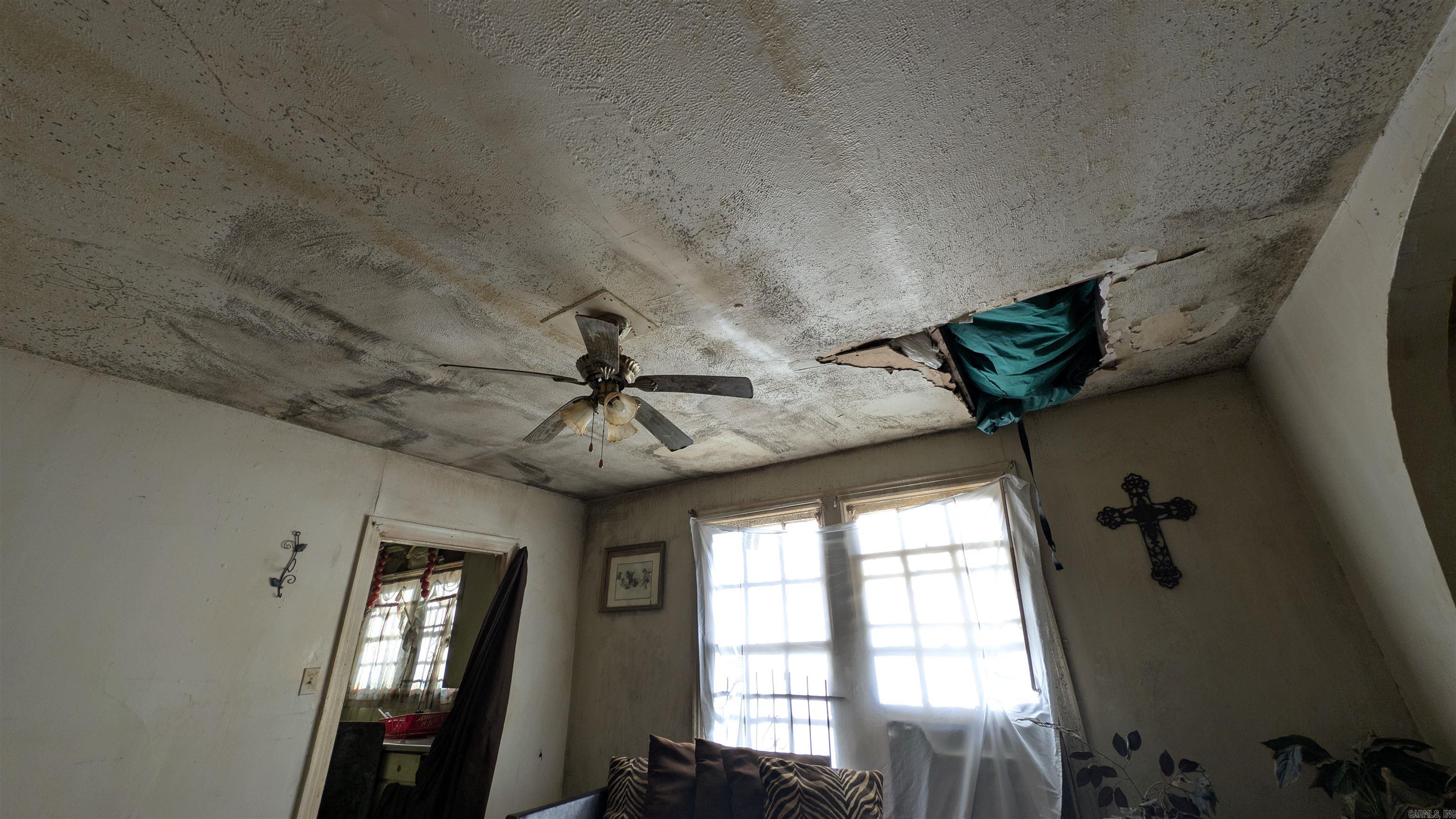 KAHN & HOLDERS ADDN - Residential