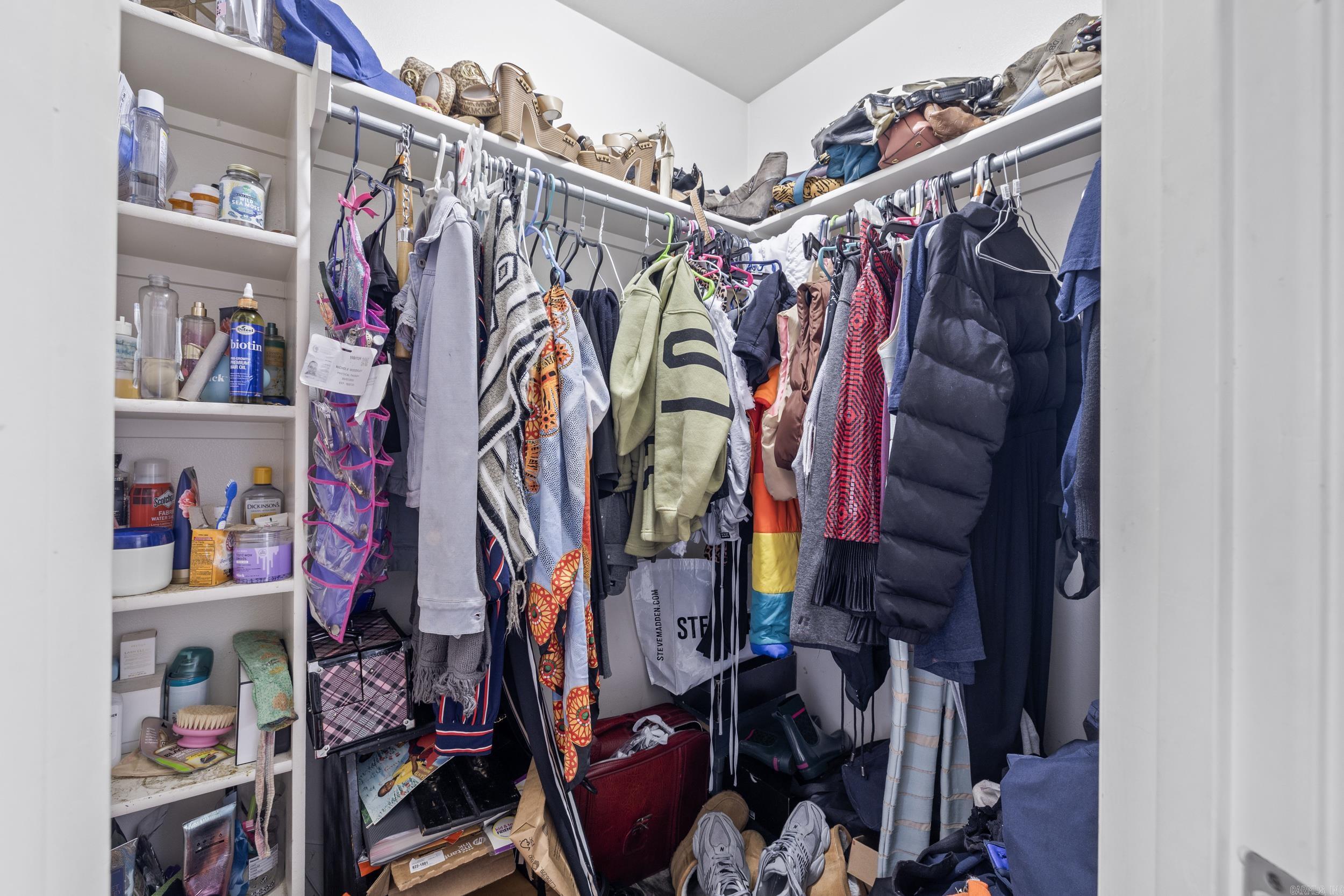 WESTERN HILLS - Residential