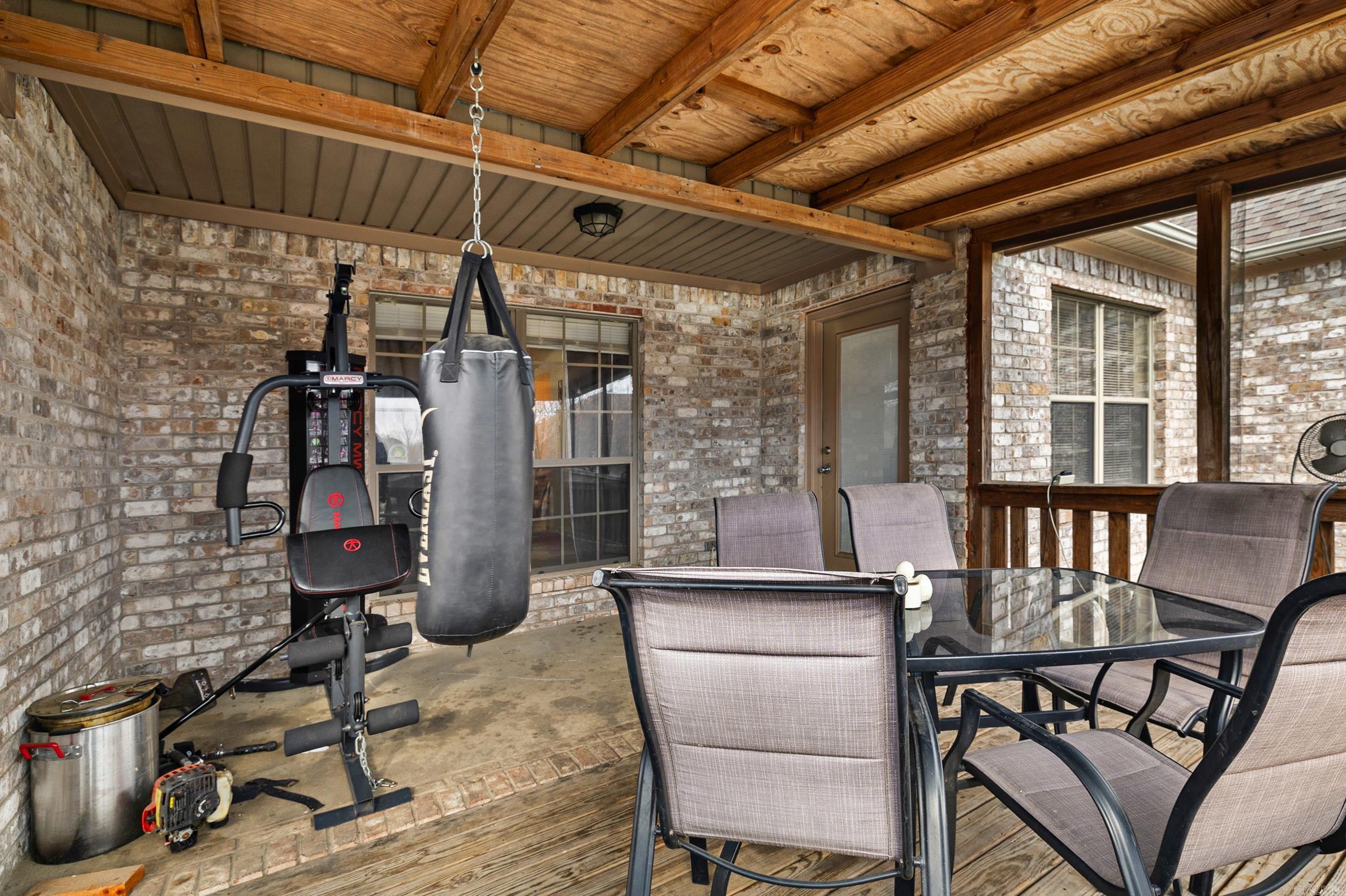 WESTERN HILLS - Residential