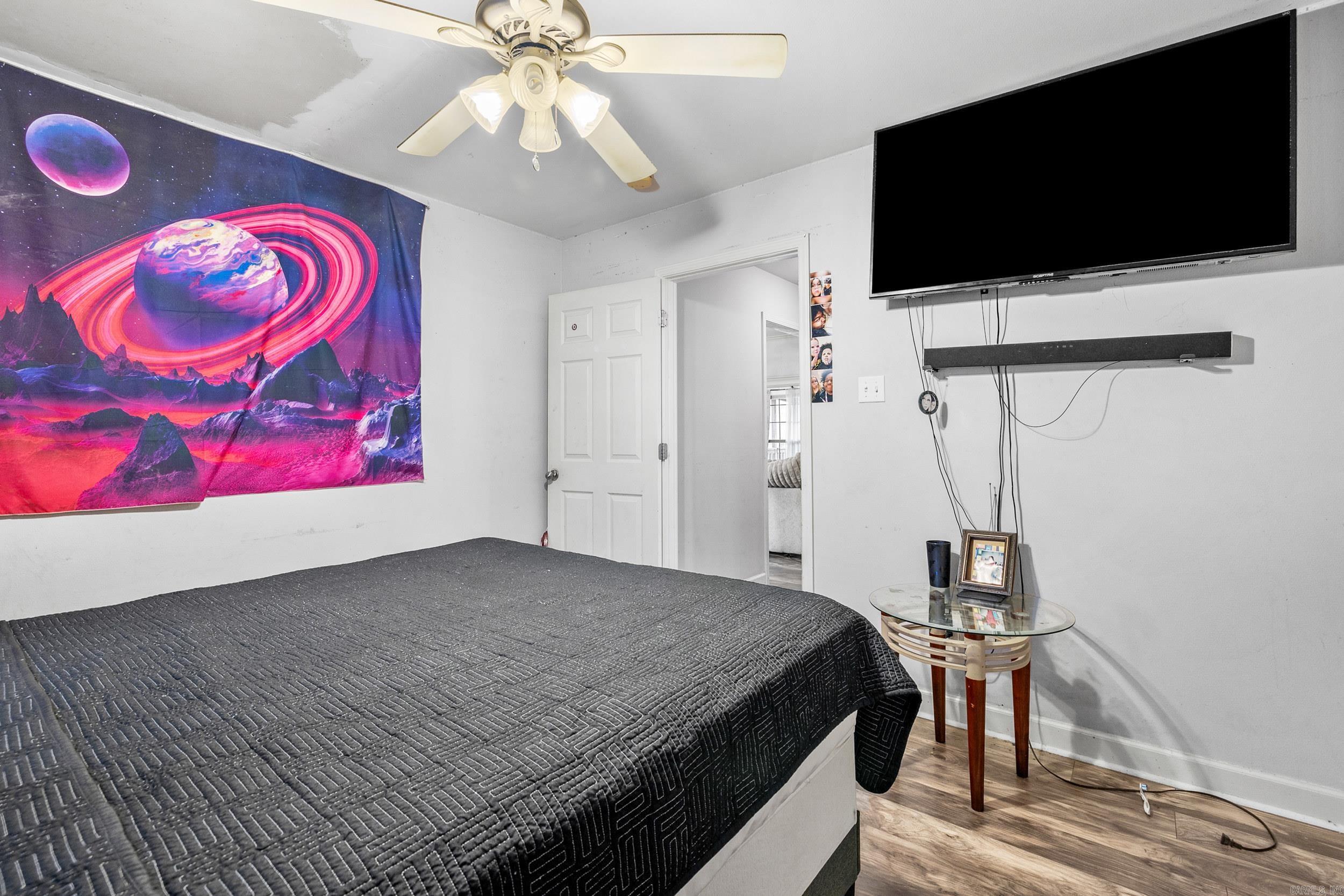 WESTERN HILLS - Residential