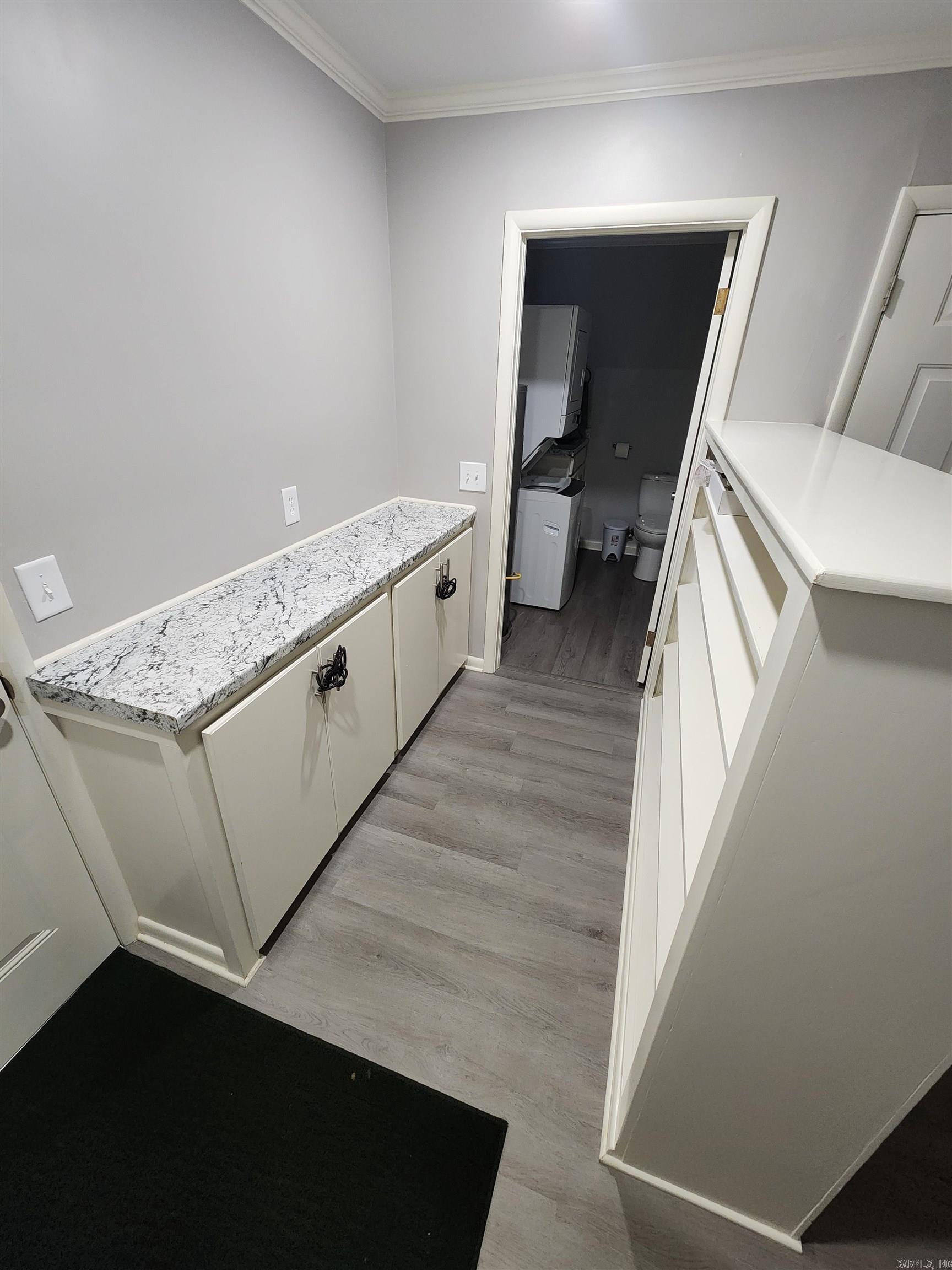 Mena Original - Residential Lease