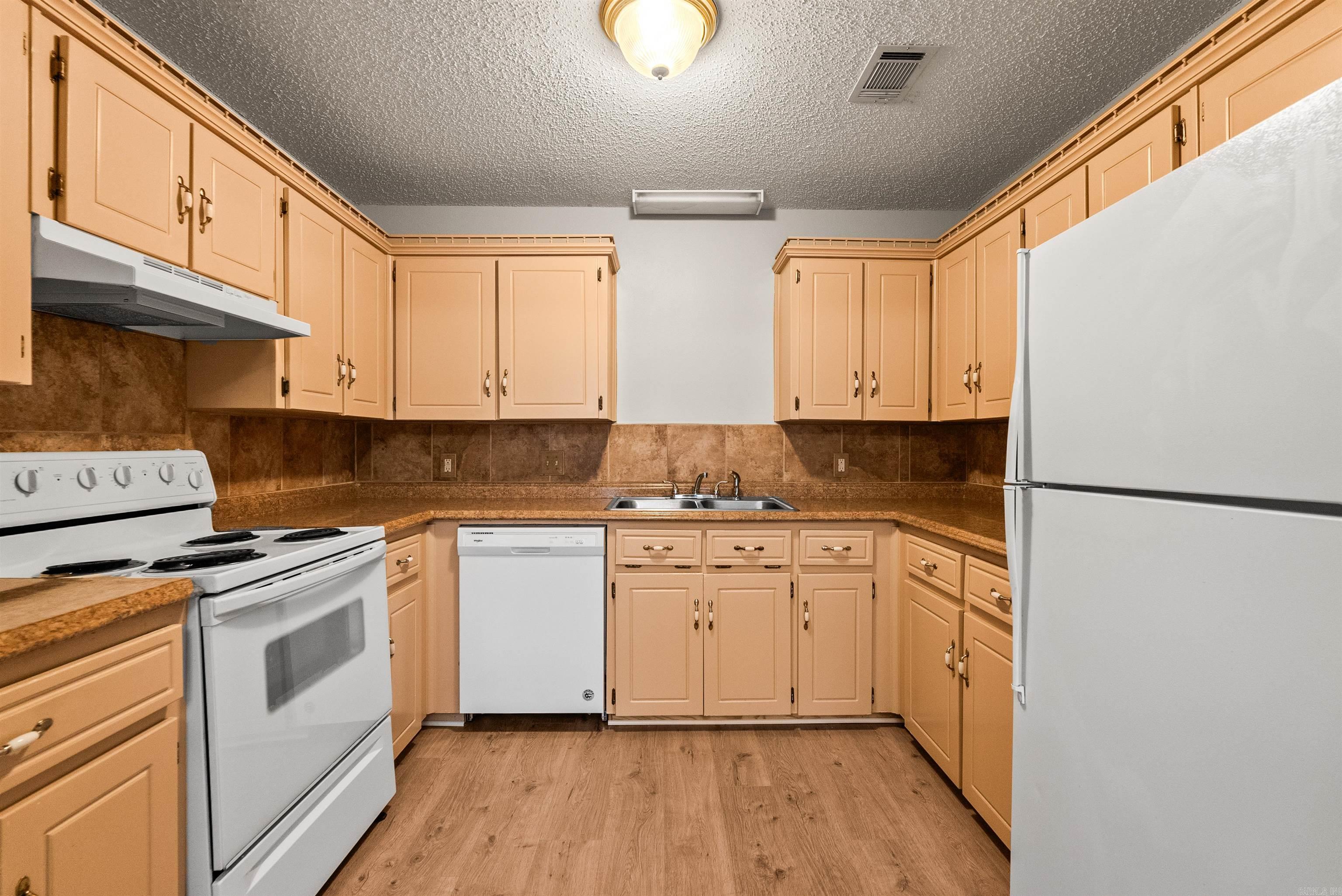 PINTAR ADDITION - Residential