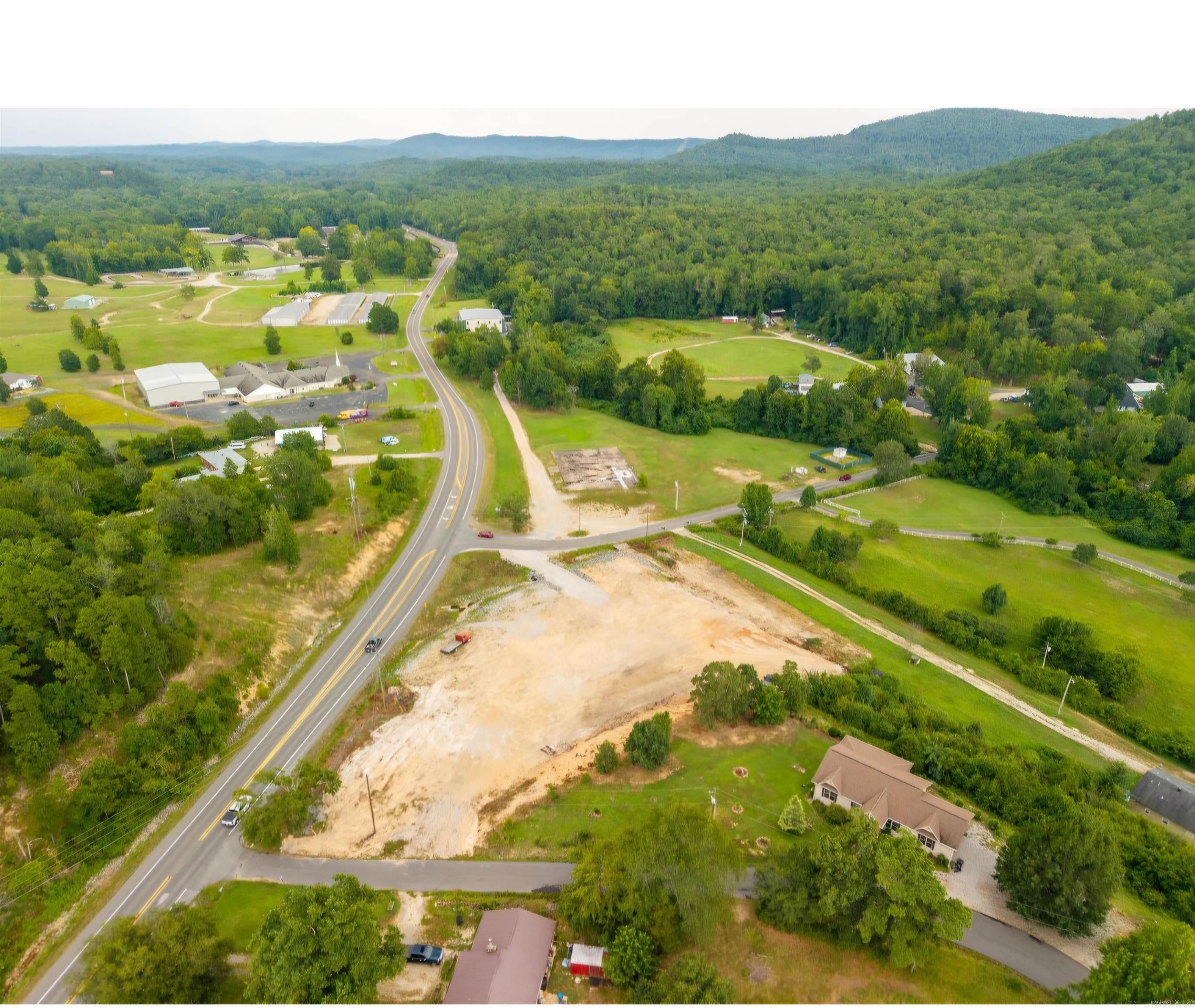 Girard - Commercial Sale