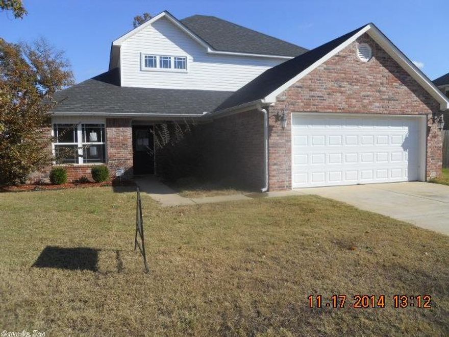 NICE TWO STORY HOME IN BRYANT SCHOOL DISTRICT. LEVEL FENCED REAR YARD. LARGE GREAT ROOM. MASTER BEDROOM DOWNSTAIRS. MINUTES FROM FREEWAY. TEN MINUTES FROM LITTLE ROCK. 10 MINUTES FROM BRYANT. ALL OFFERS MUST BE SUBMITTED ON PROPOFFERS.COM BY THE BUYER'S AGENT. BUYER'S AGENT IS TO PAY A $150.00 OFFER MANAGEMENT FEE AT CLOSING OF ANY ACCEPTED OFFER