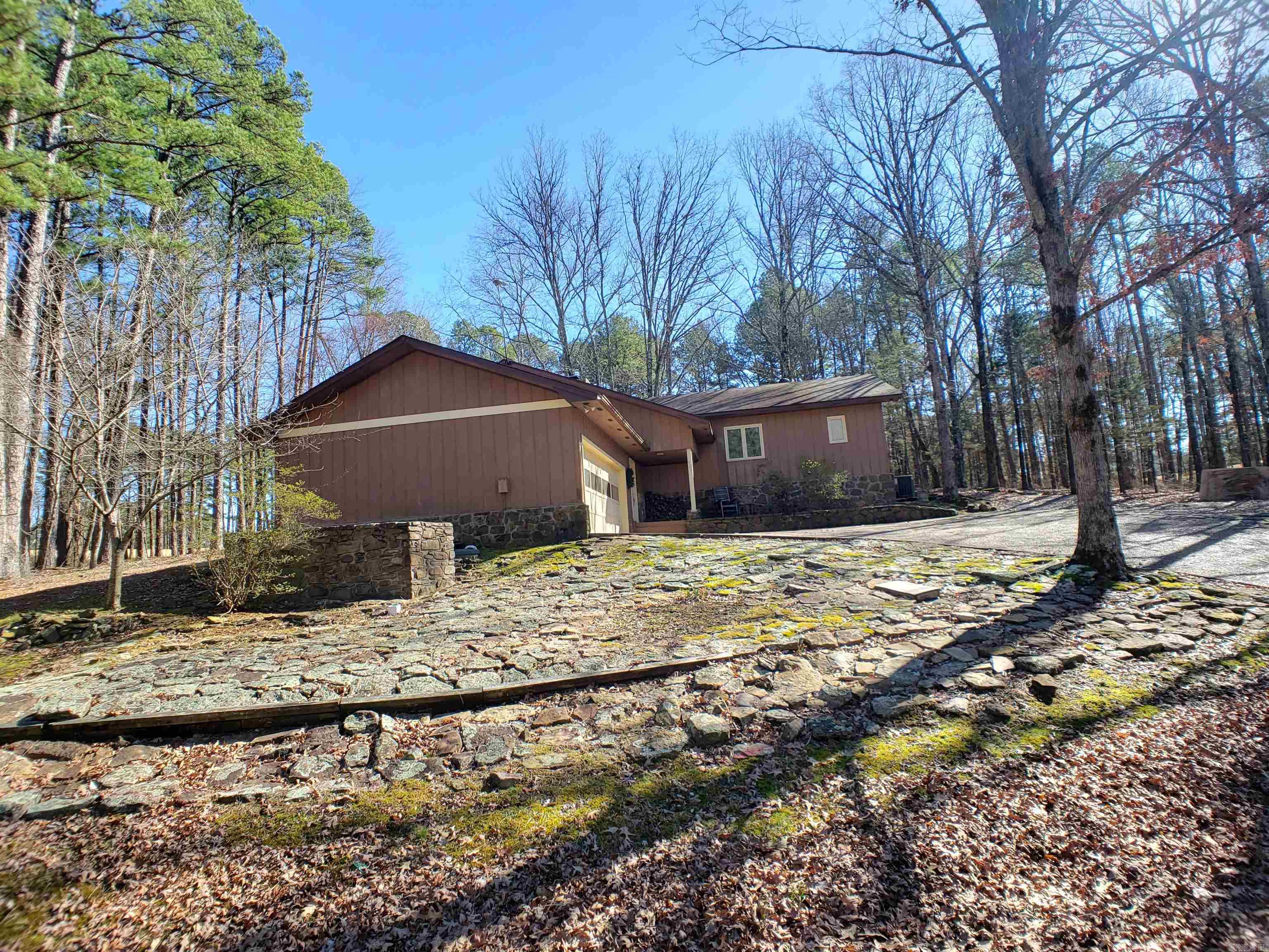 MOUNTAIN RANCH - Residential