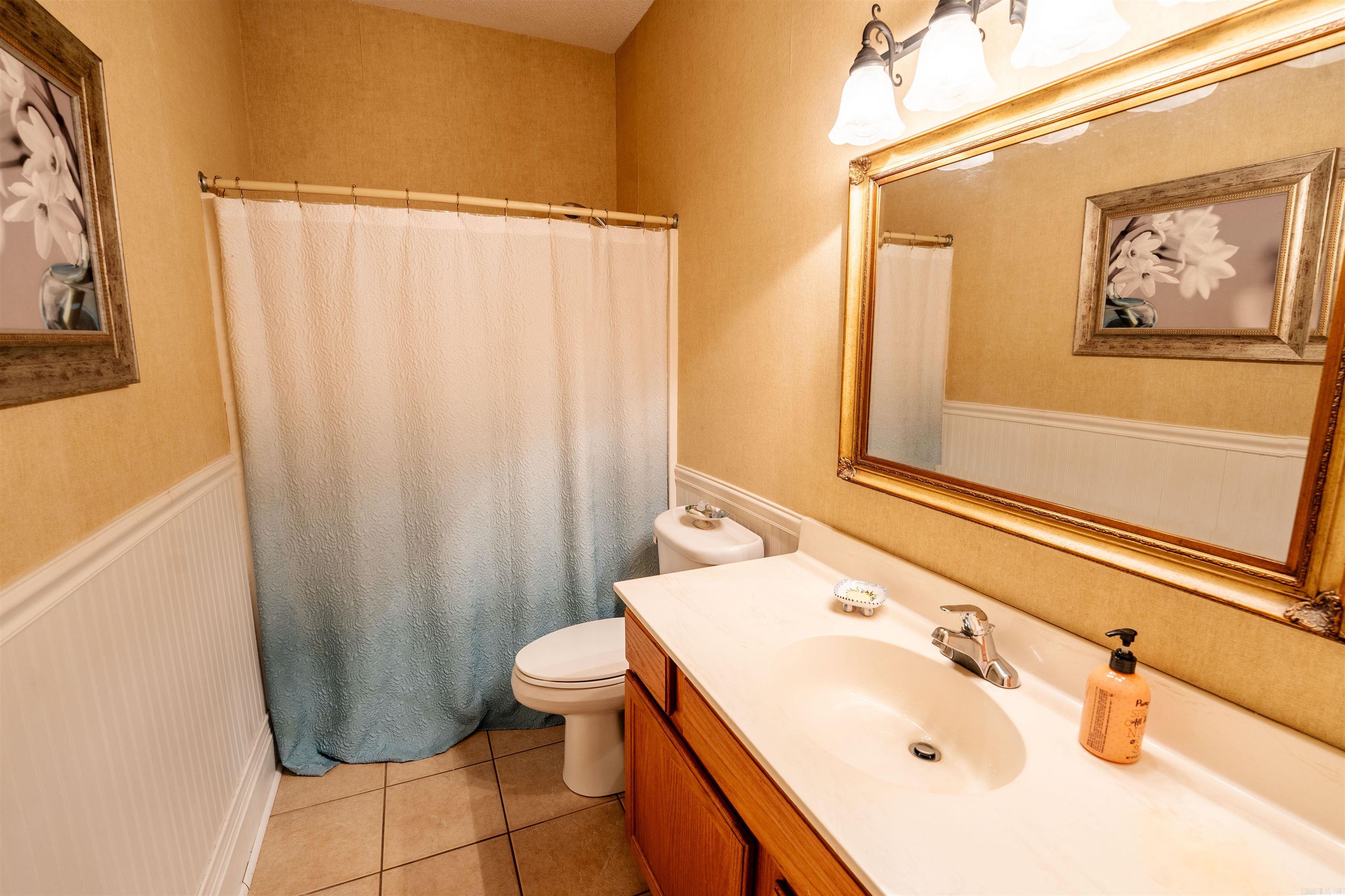 EAGLE RIDGE ESTATES - Residential