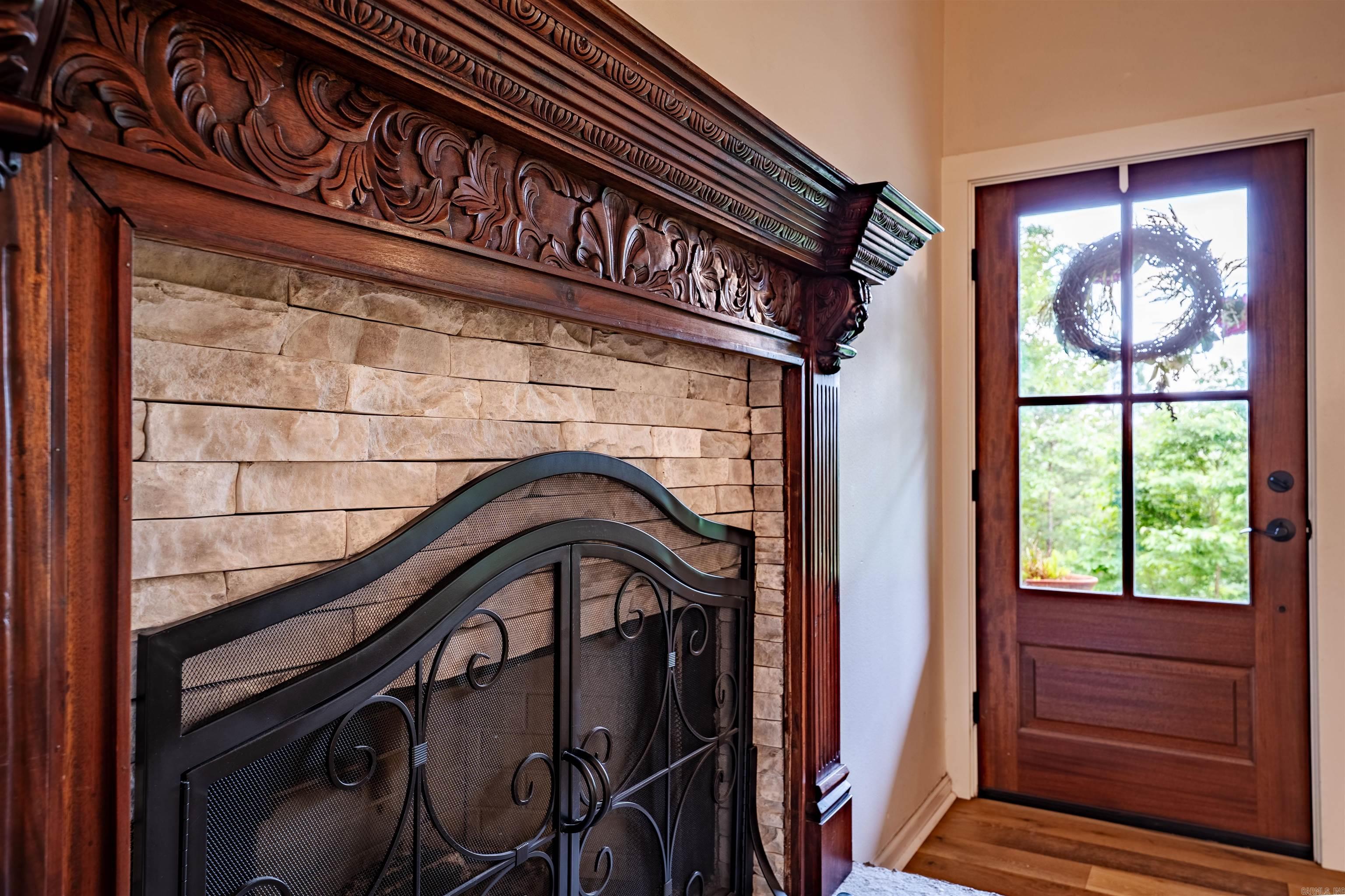 EAGLE RIDGE ESTATES - Residential