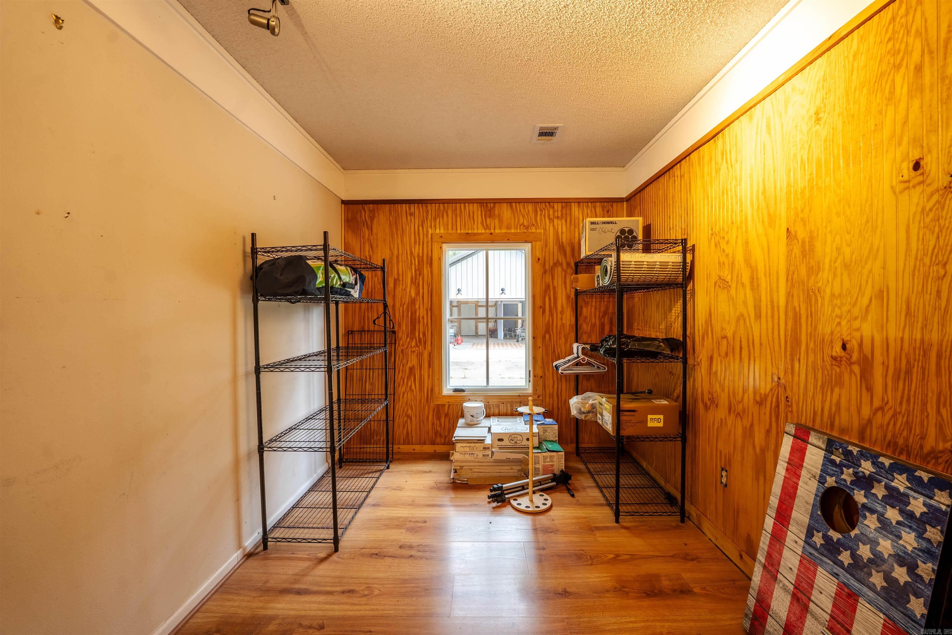 EAGLE RIDGE ESTATES - Residential