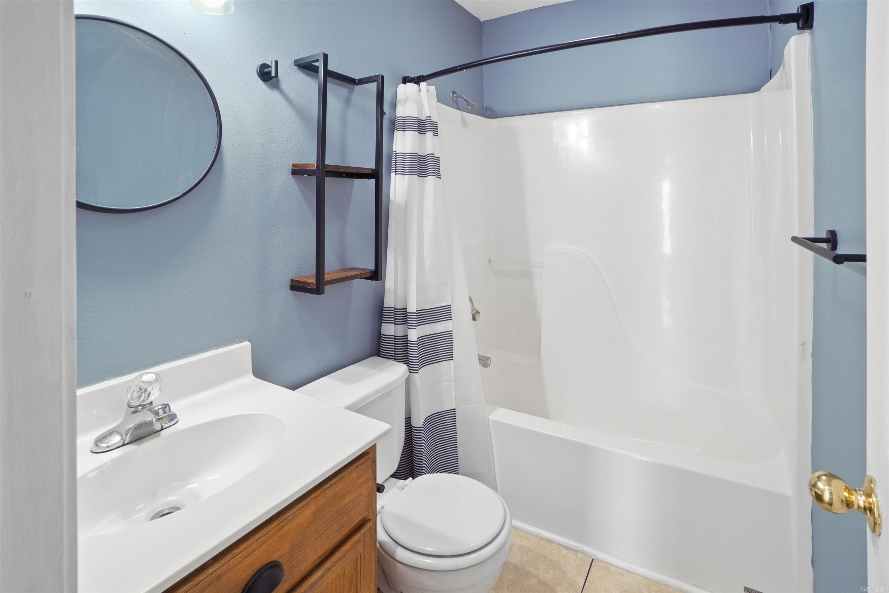 SUMMERBROOKE - Residential