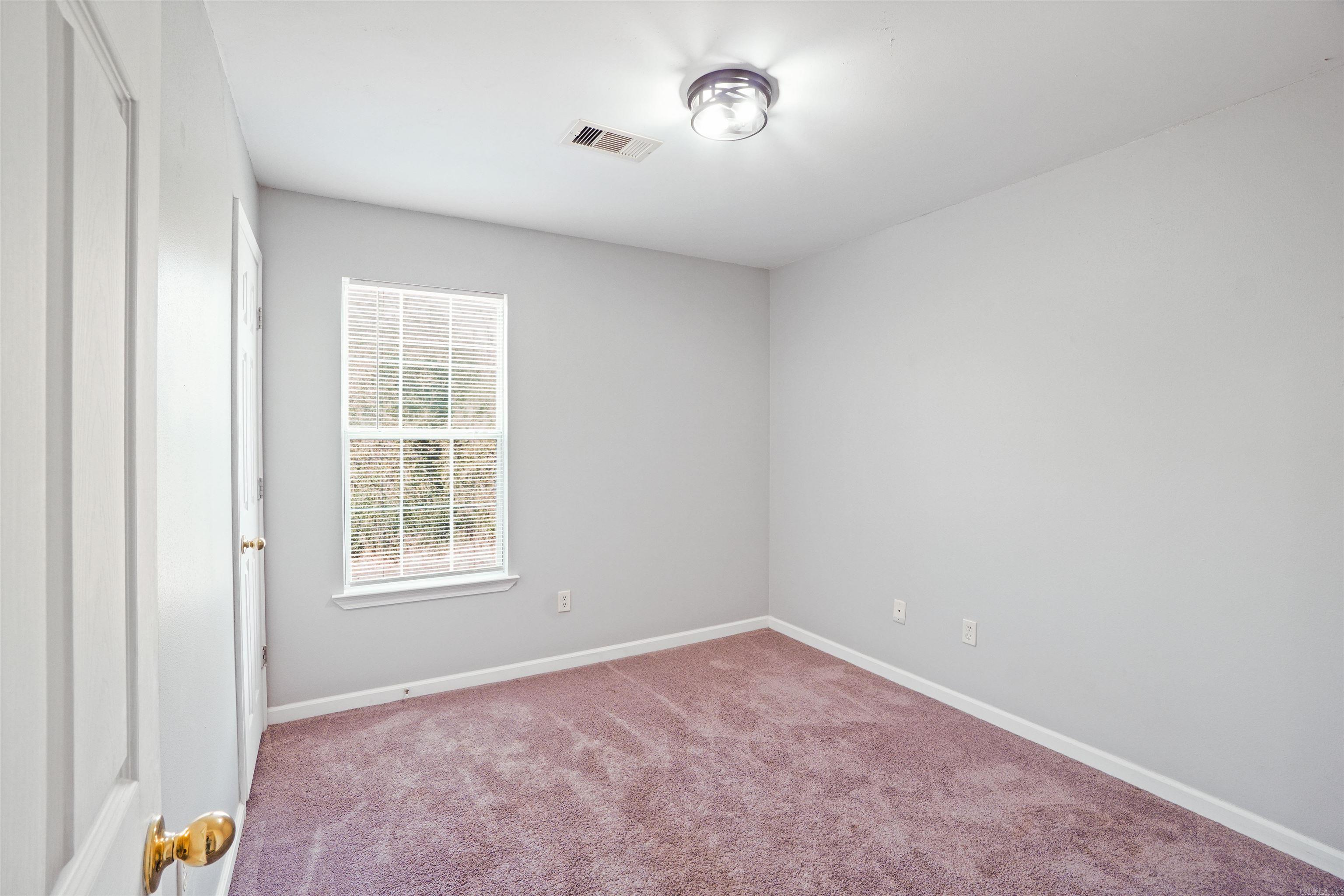 SUMMERBROOKE - Residential